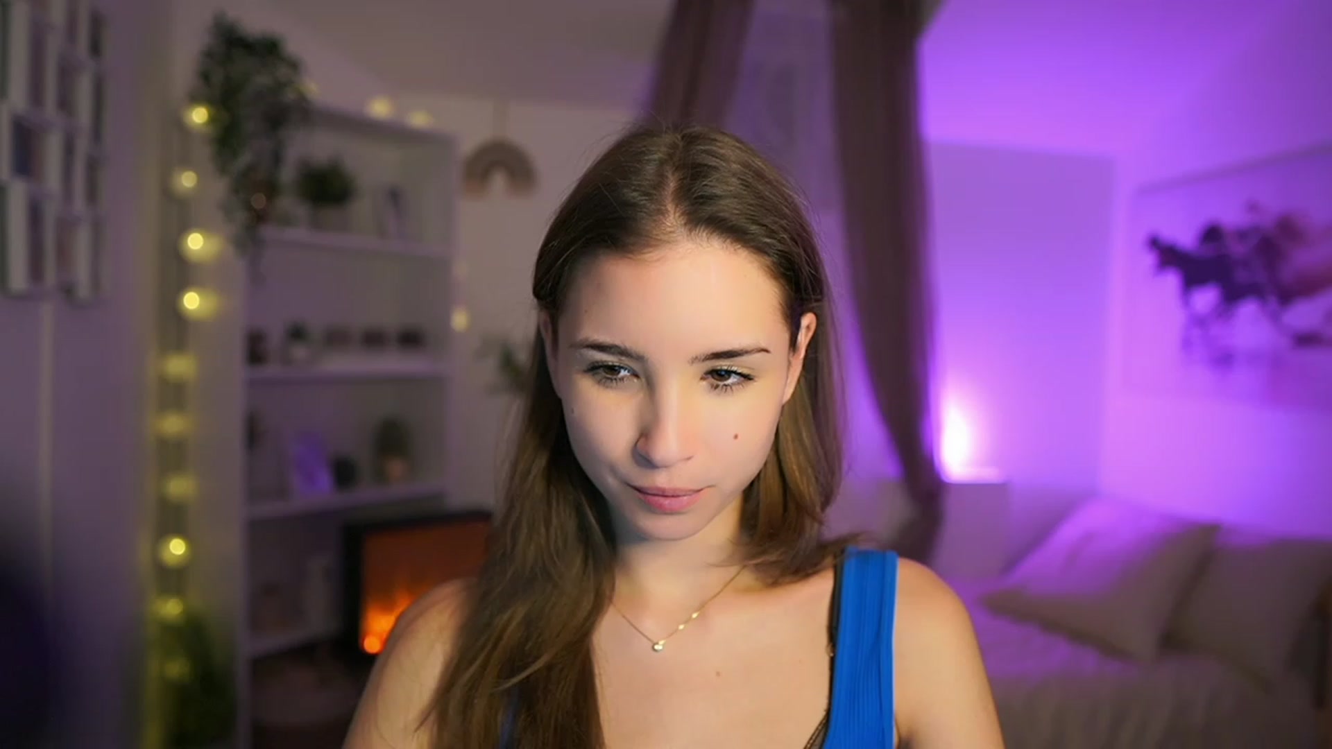Gallery image thumbnail from Shy_jane's myfreecams stream on, 11/23/2023, 15:44 image 2 of 20