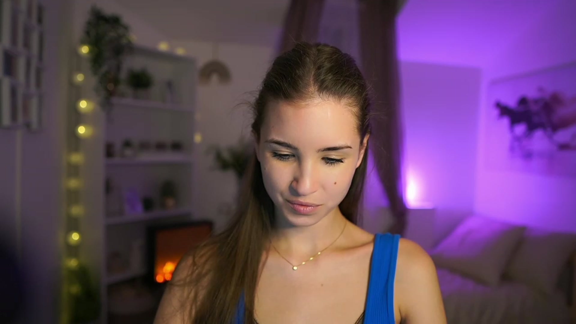 Gallery image thumbnail from Shy_jane's myfreecams stream on, 11/23/2023, 16:50 image 7 of 20