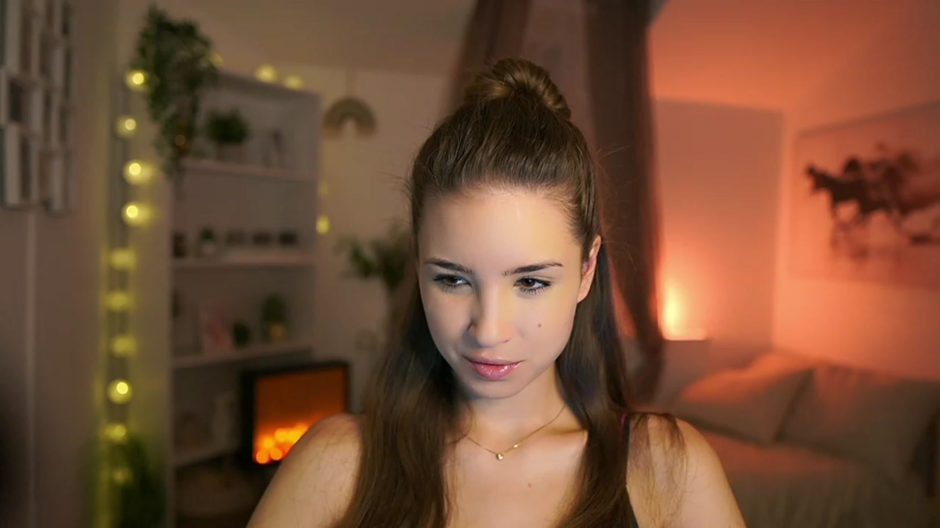Gallery image thumbnail from Shy_jane's myfreecams stream on, 11/24/2023, 08:50 image 2 of 20