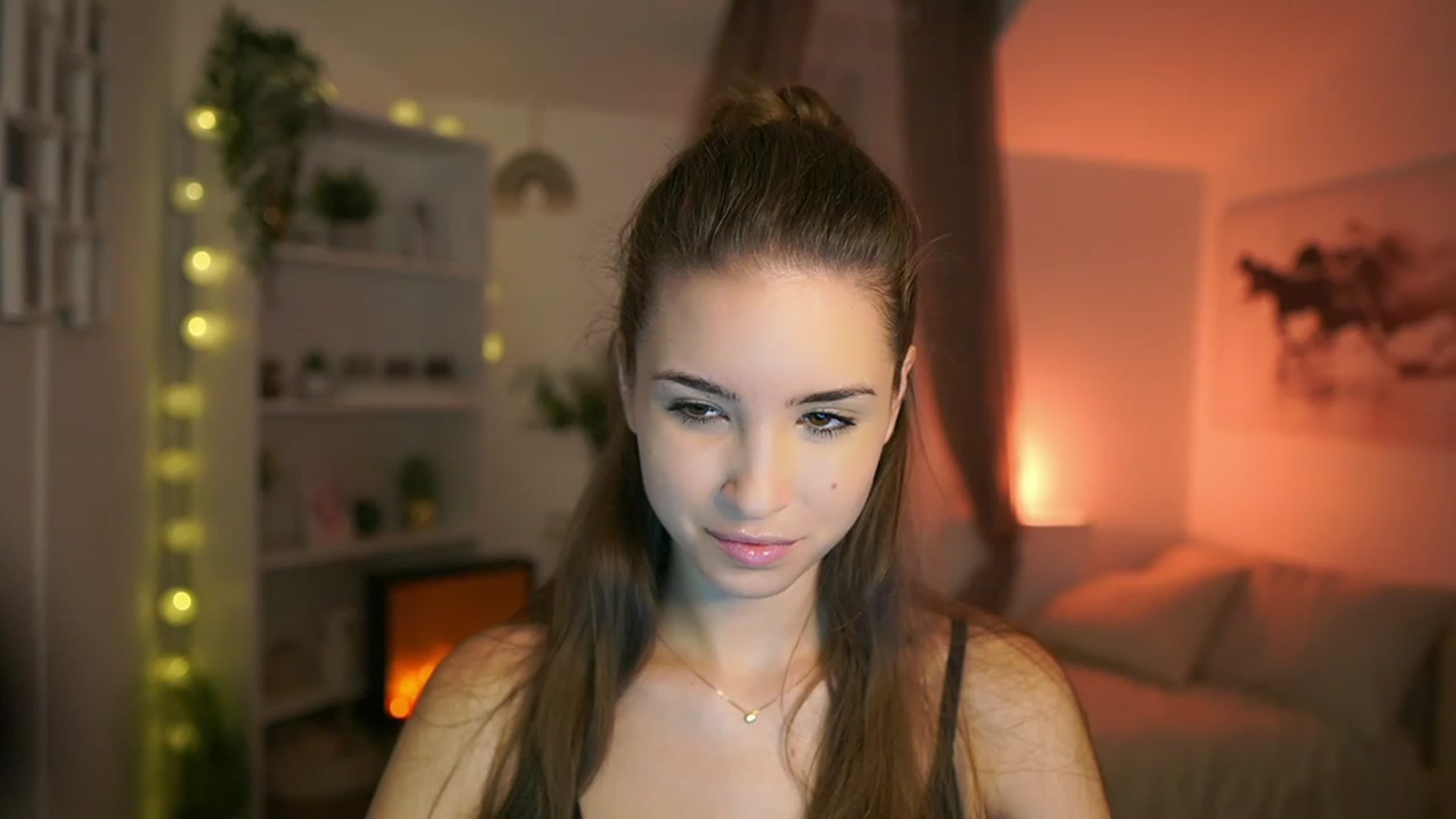 Gallery image thumbnail from Shy_jane's myfreecams stream on, 11/24/2023, 10:37 image 6 of 20