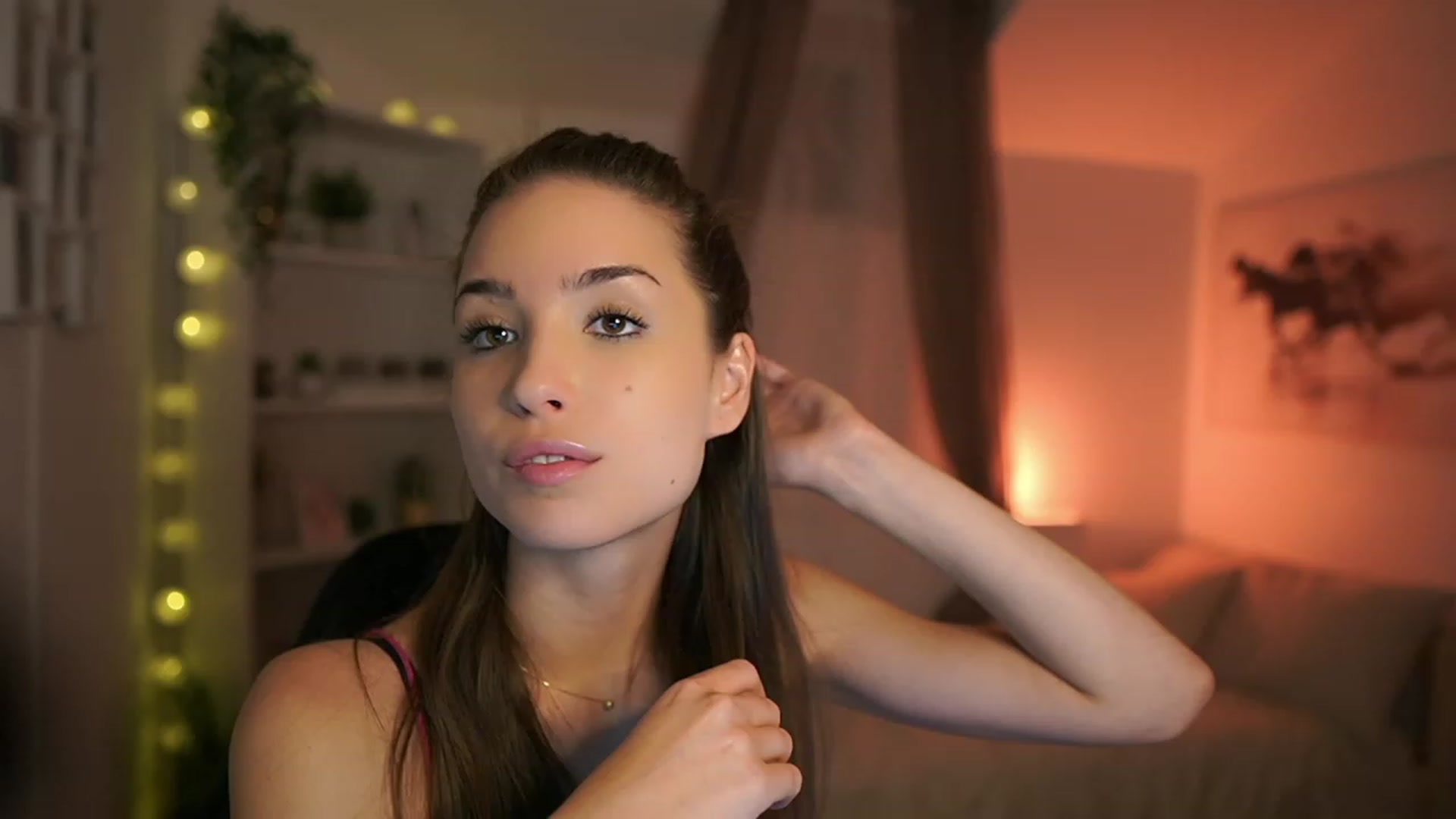 Gallery image thumbnail from Shy_jane's myfreecams stream on, 11/24/2023, 11:32 image 11 of 20