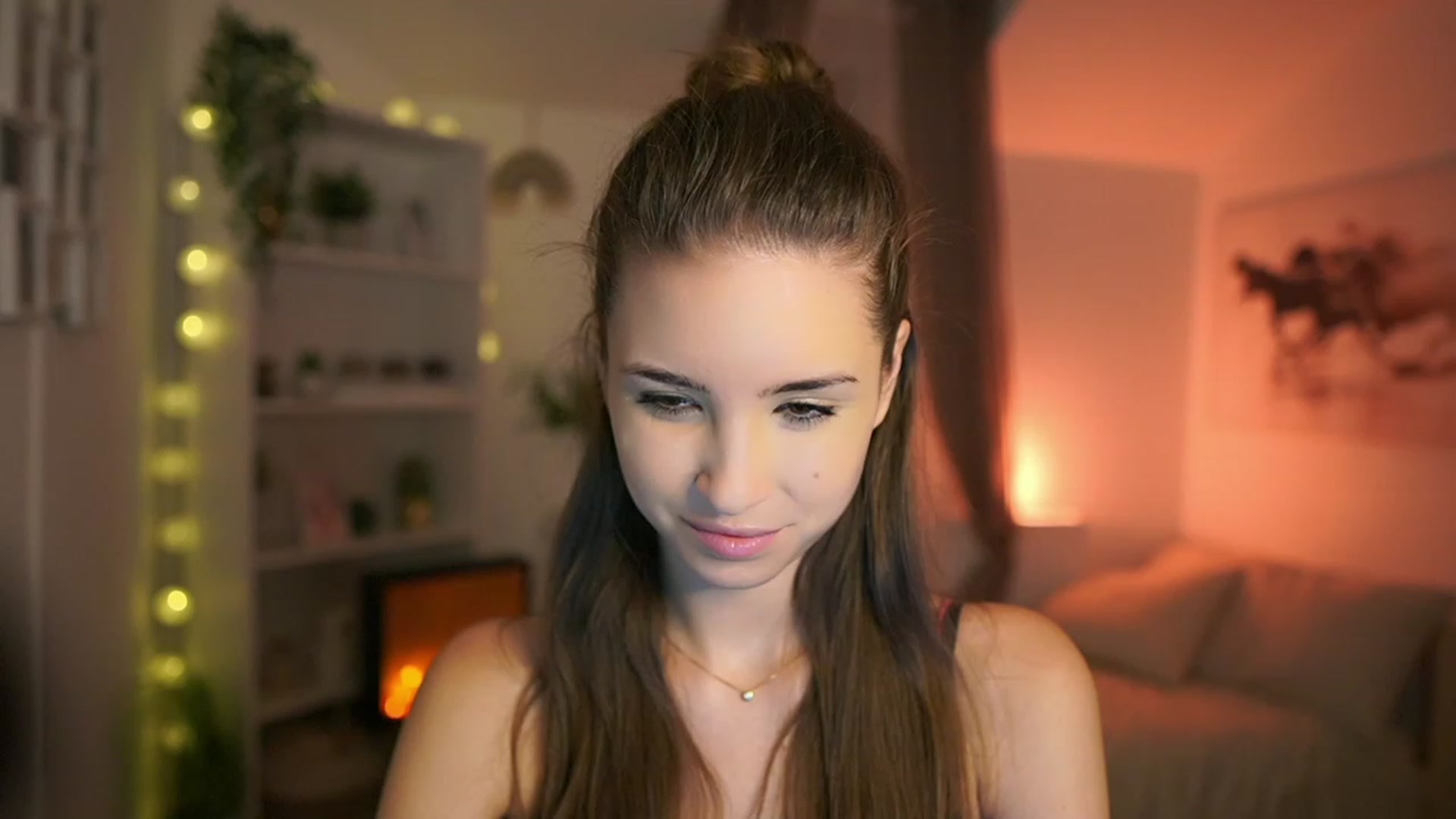 Gallery image thumbnail from Shy_jane's myfreecams stream on, 11/24/2023, 11:32 image 14 of 20