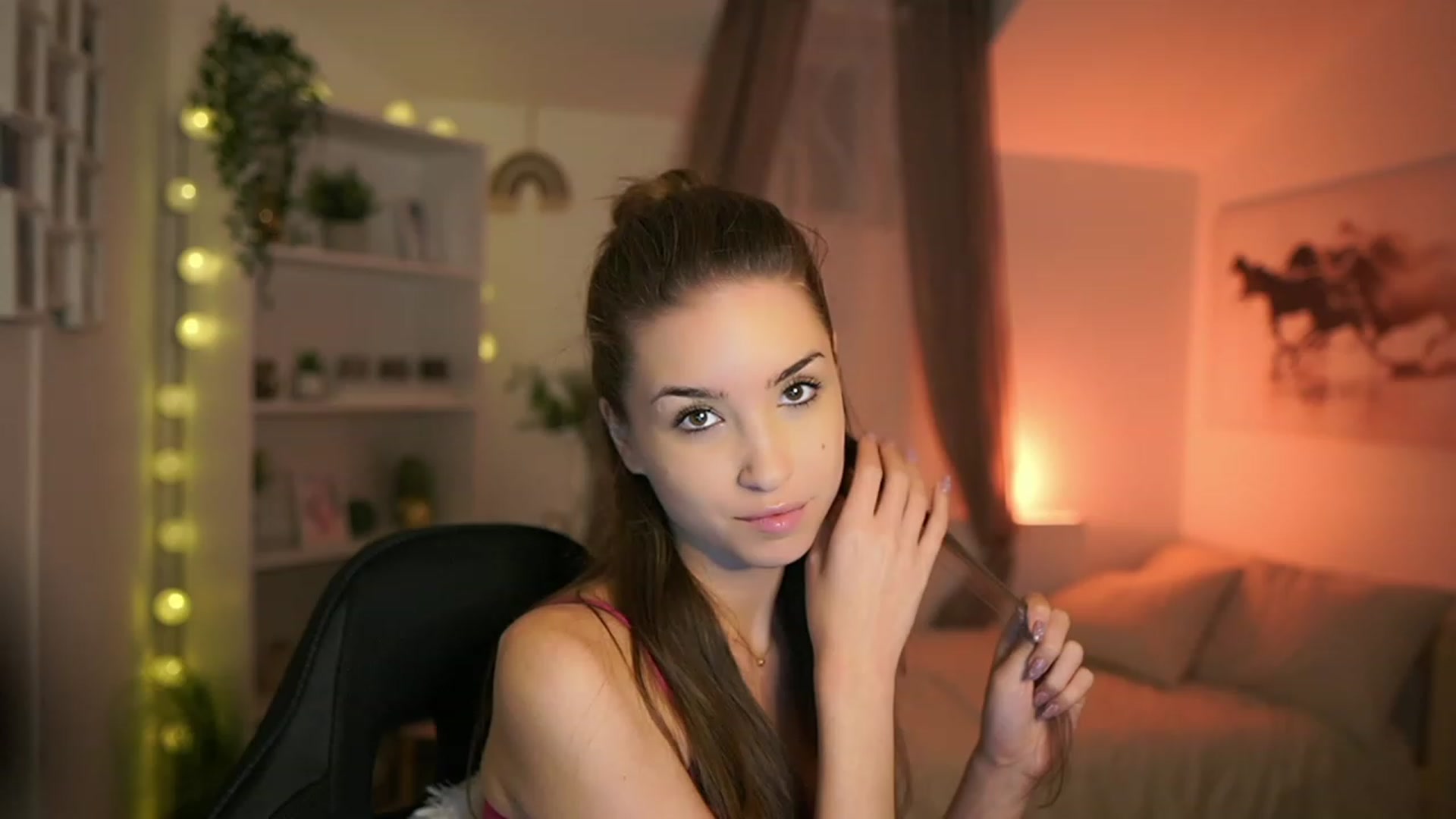 Gallery image thumbnail from Shy_jane's myfreecams stream on, 11/24/2023, 11:32 image 9 of 20