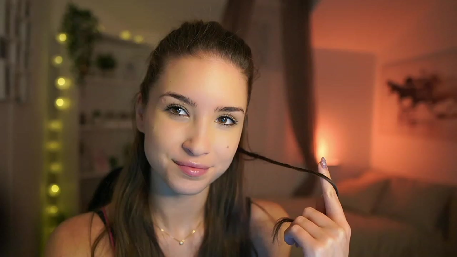 Gallery image thumbnail from Shy_jane's myfreecams stream on, 11/24/2023, 11:32 image 10 of 20