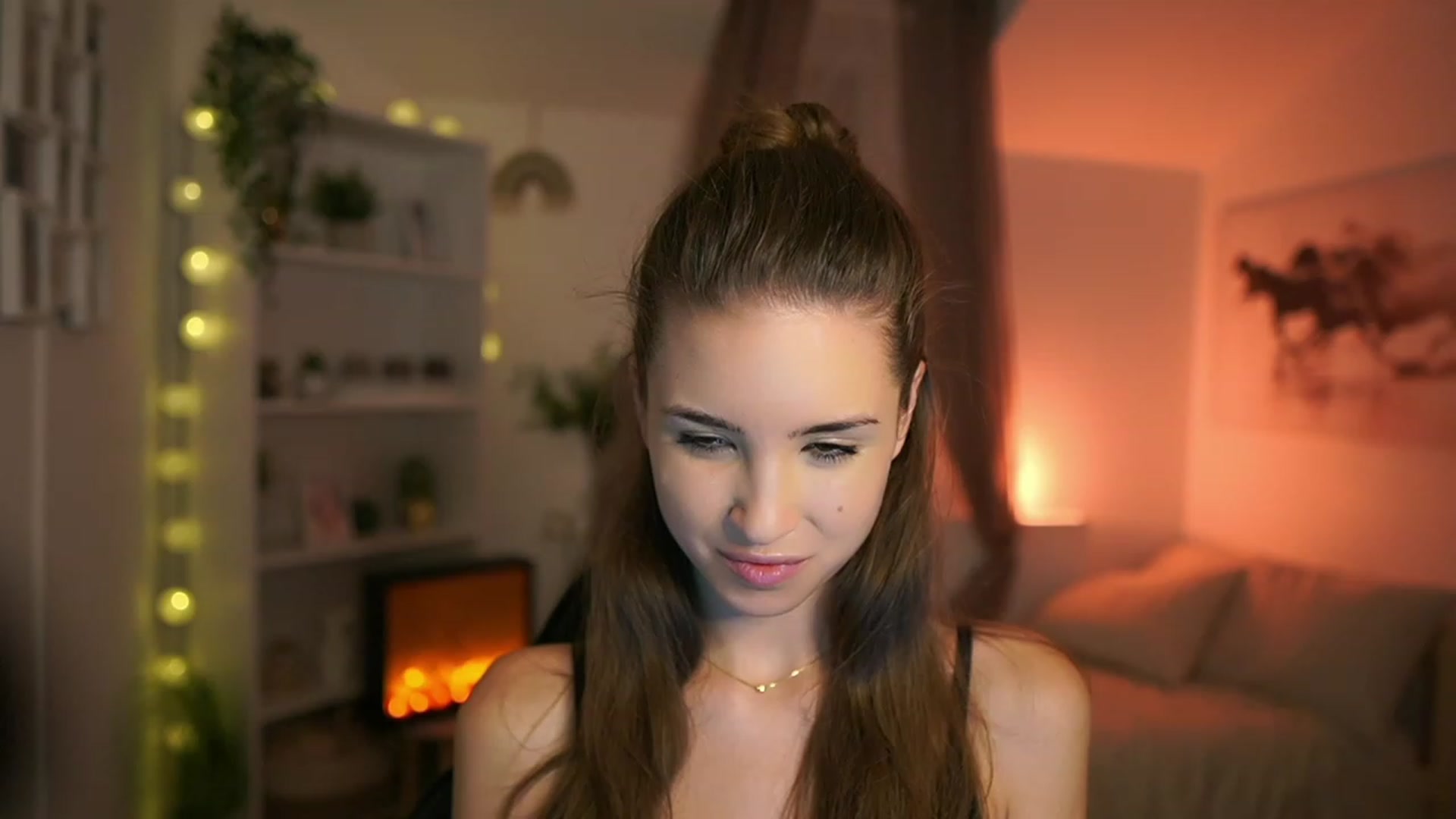 Gallery image thumbnail from Shy_jane's myfreecams stream on, 11/24/2023, 12:29 image 1 of 20