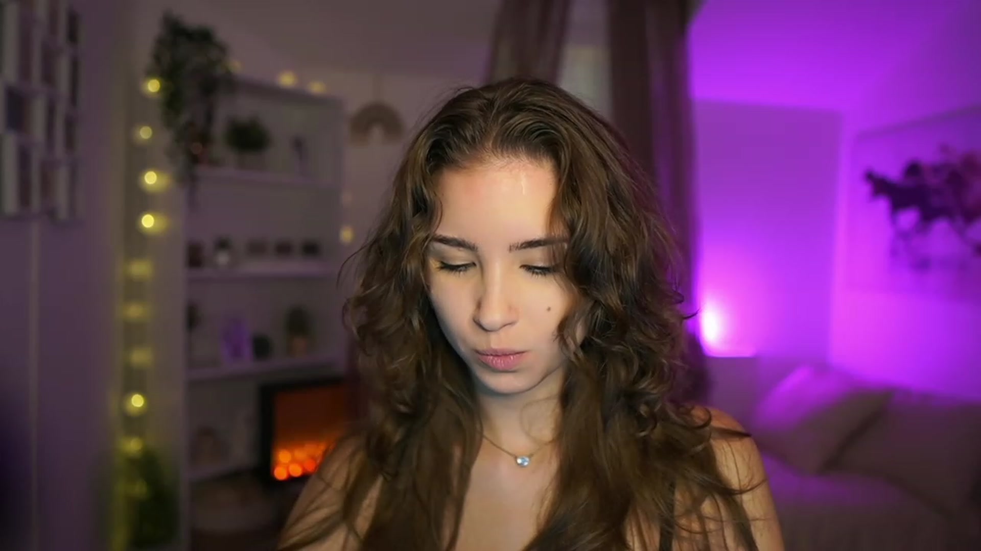 Gallery image thumbnail from Shy_jane's myfreecams stream on, 11/28/2023, 09:58 image 11 of 20