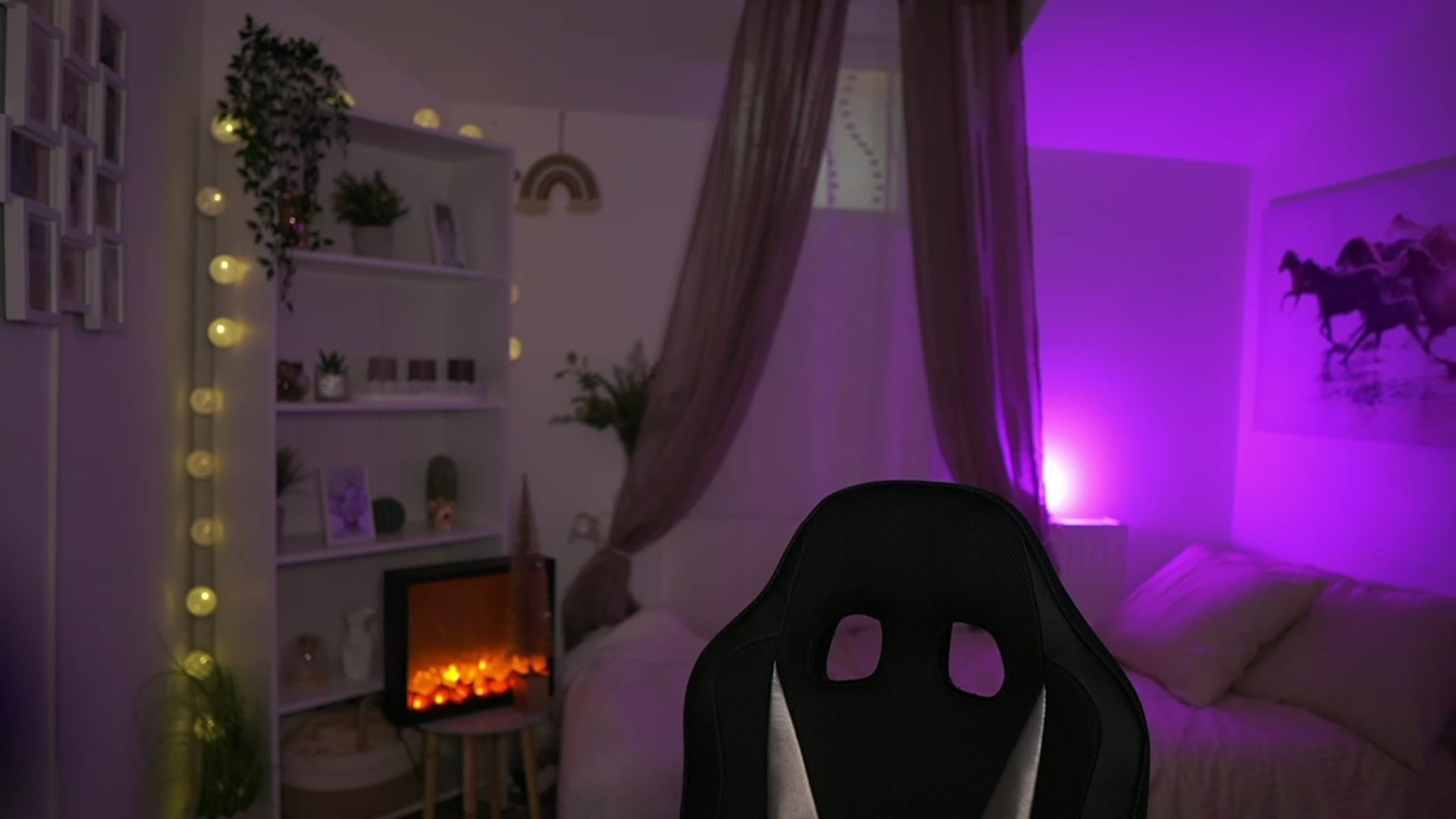 Gallery image thumbnail from Shy_jane's myfreecams stream on, 11/28/2023, 10:32 image 1 of 20