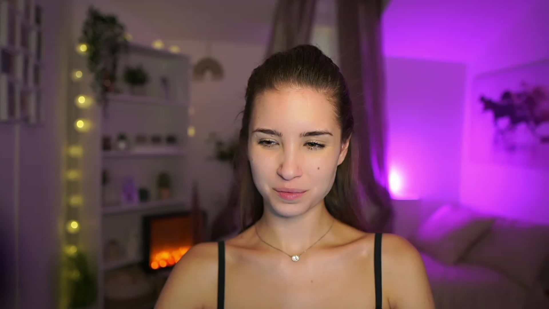 Gallery image thumbnail from Shy_jane's myfreecams stream on, 11/28/2023, 13:58 image 4 of 20