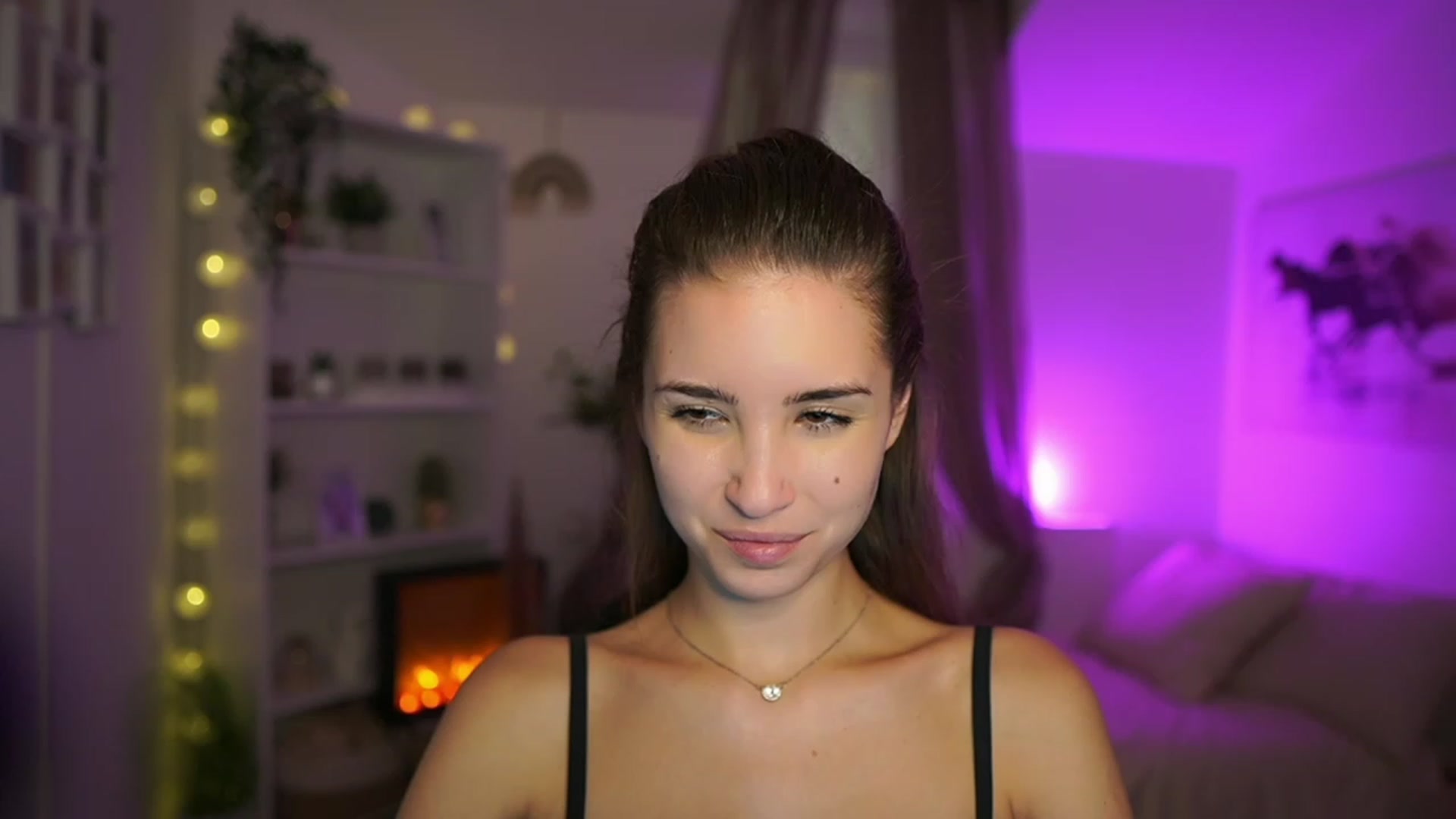 Gallery image thumbnail from Shy_jane's myfreecams stream on, 11/28/2023, 13:58 image 5 of 20