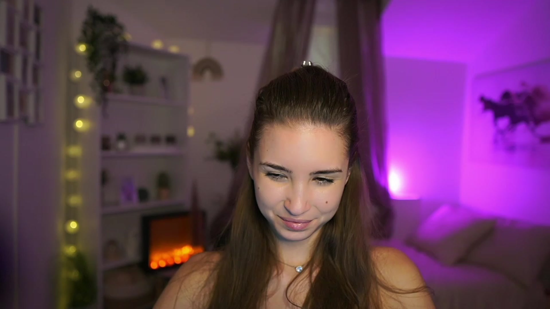 Gallery image thumbnail from Shy_jane's myfreecams stream on, 11/28/2023, 15:29 image 7 of 20