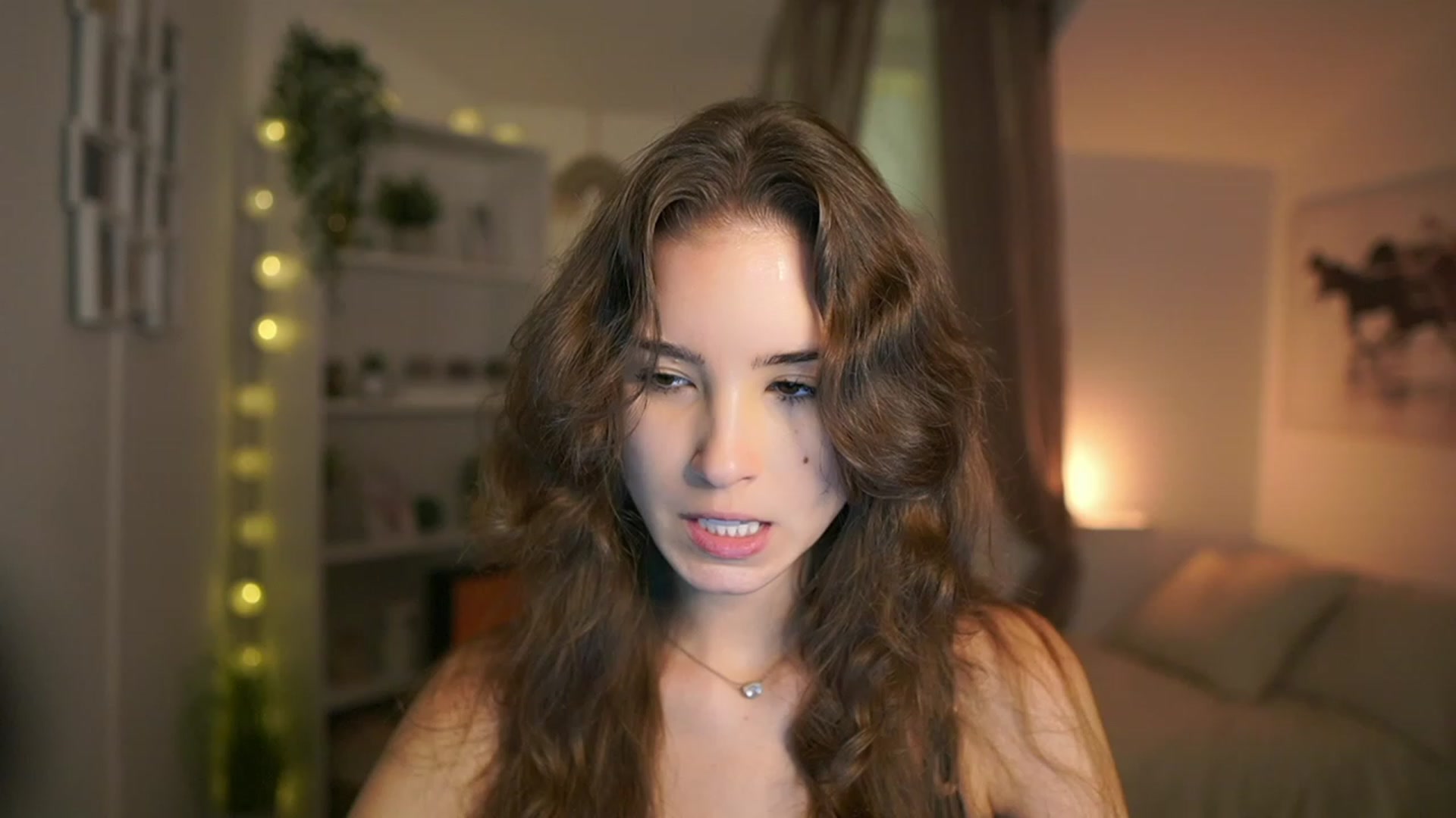 Gallery image thumbnail from Shy_jane's myfreecams stream on, 11/30/2023, 10:18 image 1 of 20