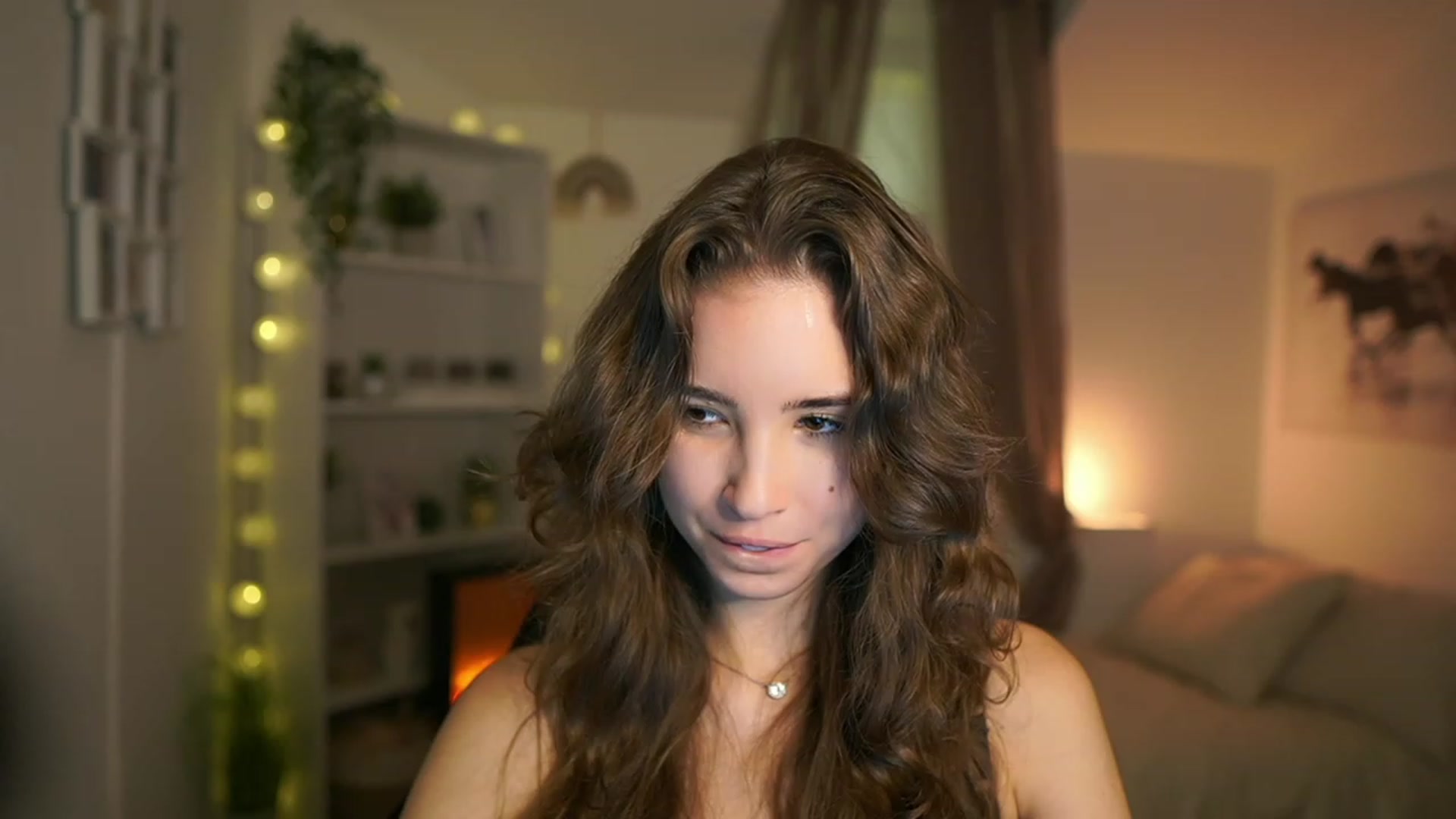 Gallery image thumbnail from Shy_jane's myfreecams stream on, 11/30/2023, 11:34 image 9 of 20