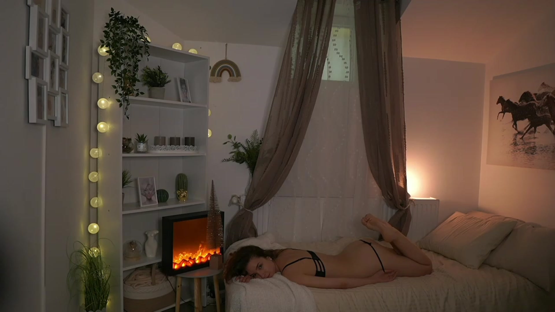 Gallery image thumbnail from Shy_jane's myfreecams stream on, 11/30/2023, 12:26 image 14 of 20