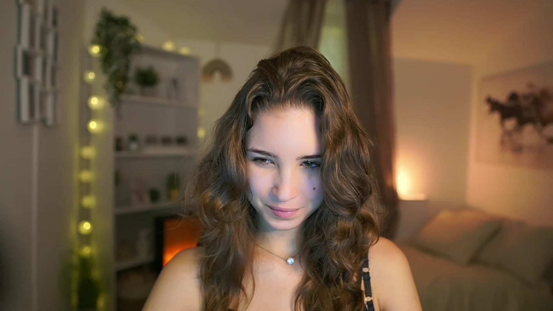 Gallery image thumbnail from Shy_jane's myfreecams stream on, 11/30/2023, 17:00 image 6 of 20