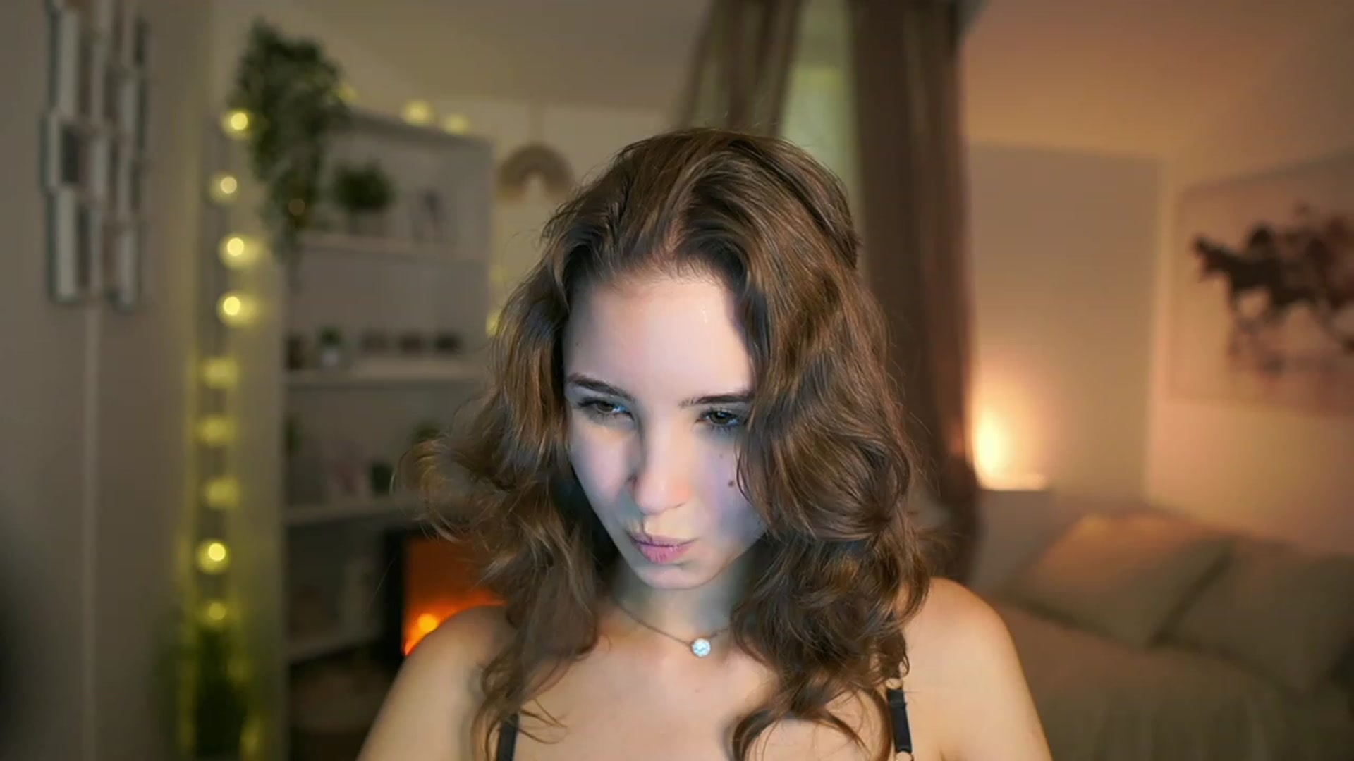 Gallery image thumbnail from Shy_jane's myfreecams stream on, 11/30/2023, 18:36 image 14 of 20