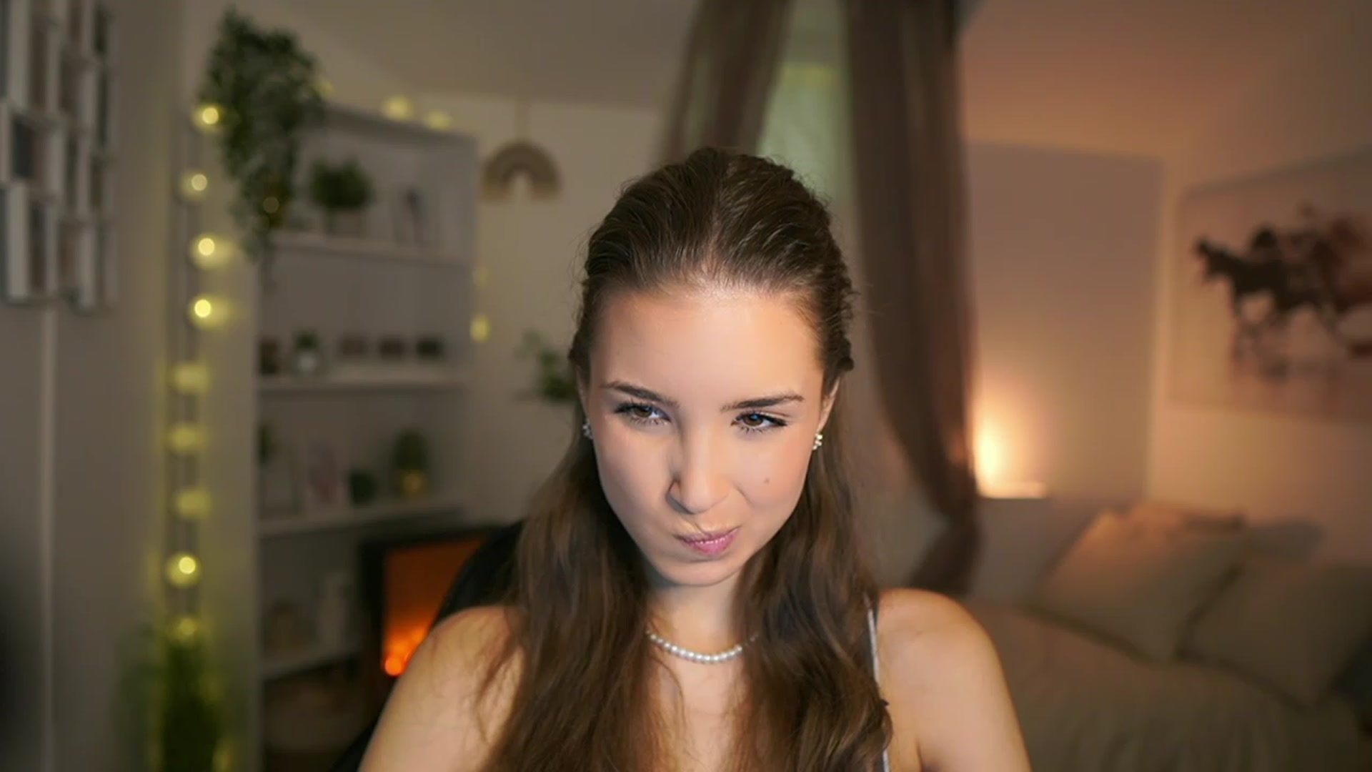 Gallery image thumbnail from Shy_jane's myfreecams stream on, 12/01/2023, 09:54 image 2 of 20