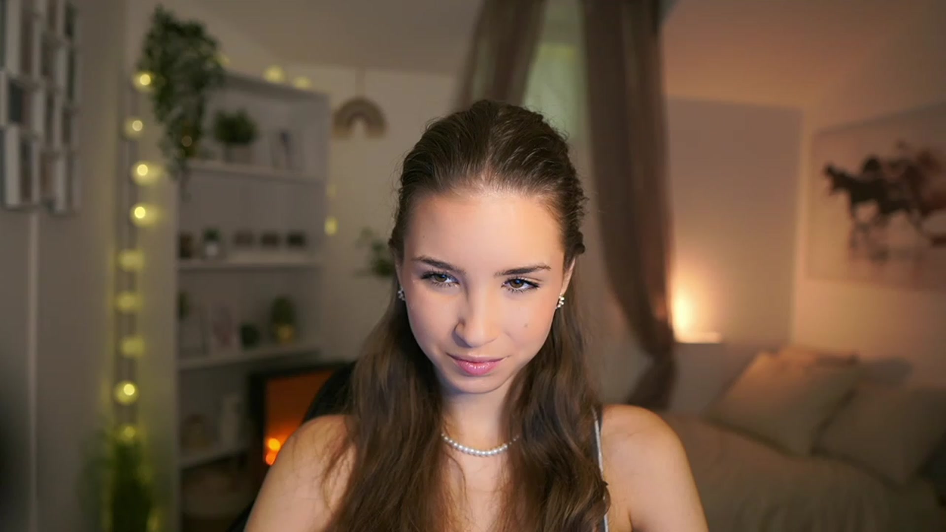 Gallery image thumbnail from Shy_jane's myfreecams stream on, 12/01/2023, 09:54 image 1 of 20