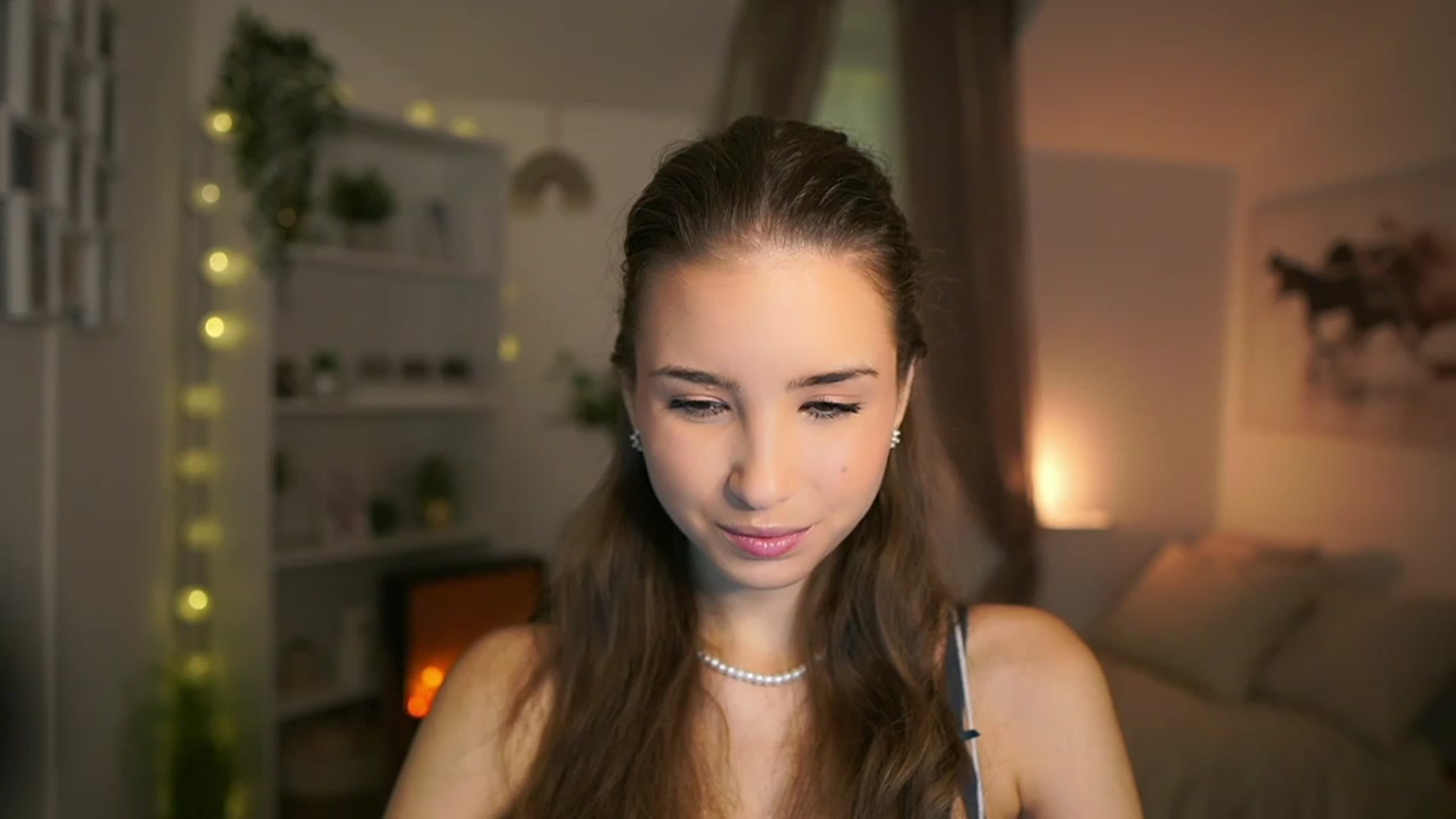 Gallery image thumbnail from Shy_jane's myfreecams stream on, 12/01/2023, 09:54 image 4 of 20
