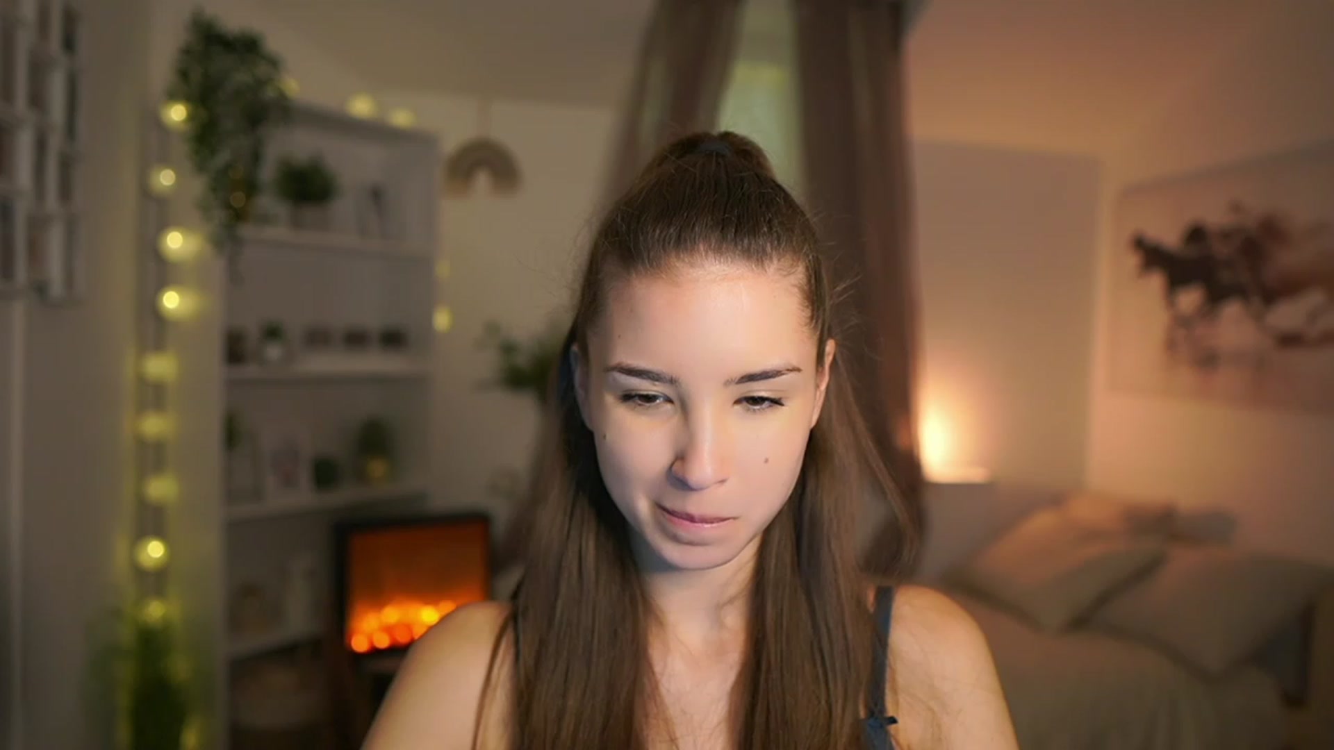Gallery image thumbnail from Shy_jane's myfreecams stream on, 12/06/2023, 10:53 image 19 of 20