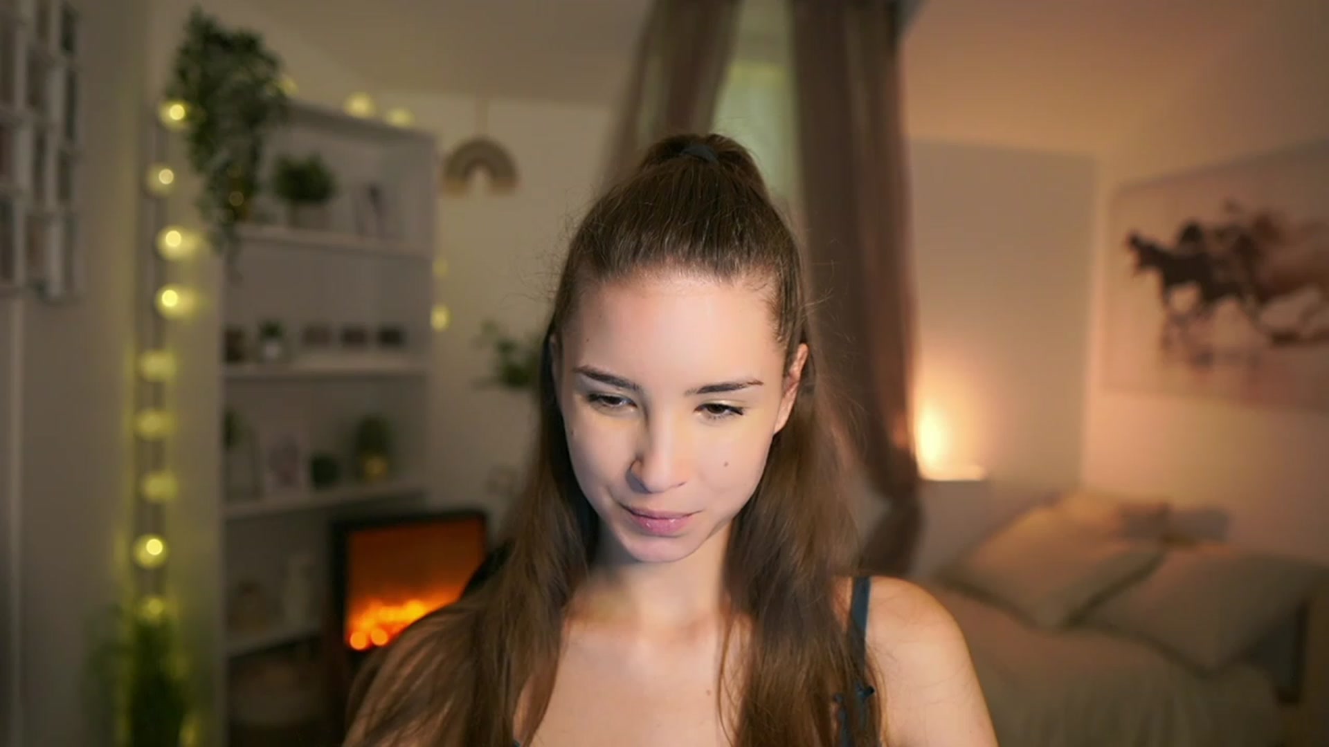 Gallery image thumbnail from Shy_jane's myfreecams stream on, 12/06/2023, 12:43 image 16 of 20