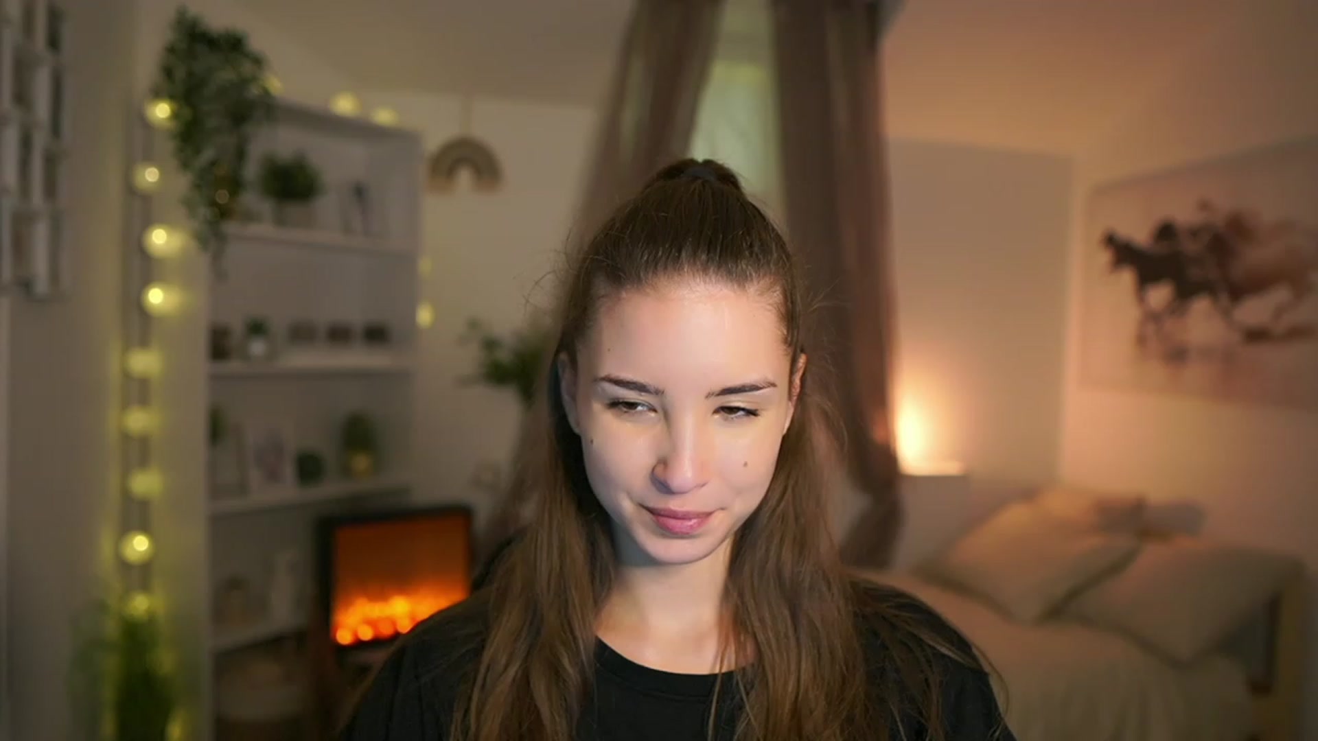 Gallery image thumbnail from Shy_jane's myfreecams stream on, 12/06/2023, 14:51 image 4 of 20