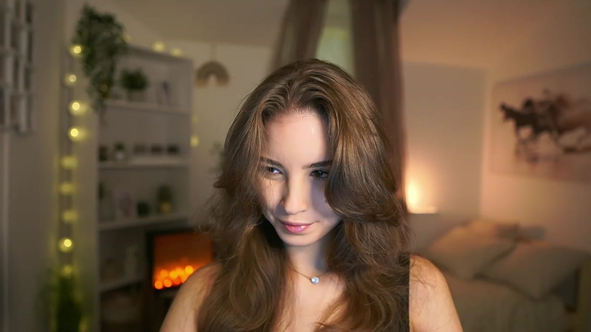 Gallery image thumbnail from Shy_jane's myfreecams stream on, 12/08/2023, 10:25 image 12 of 20