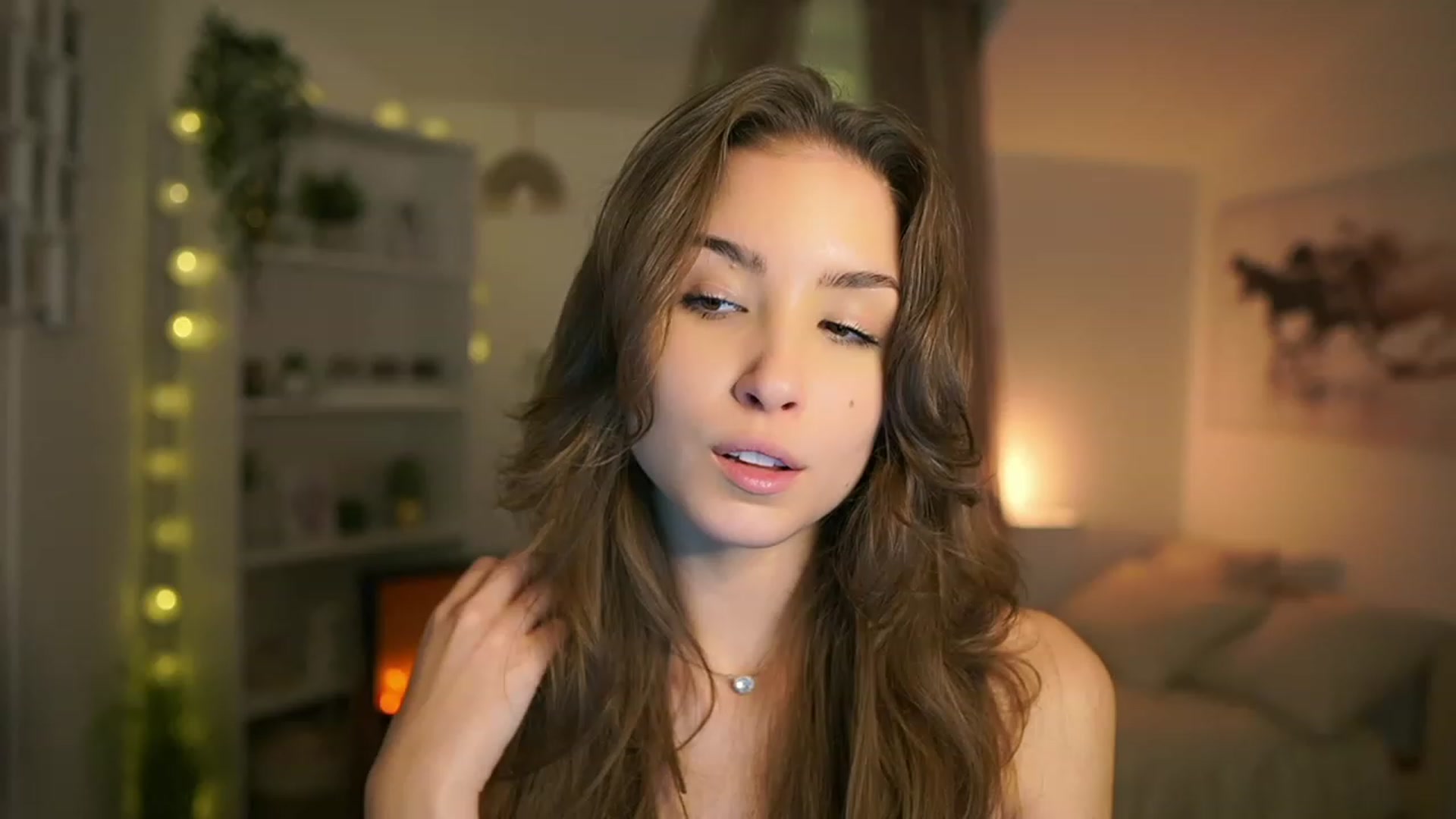 Gallery image thumbnail from Shy_jane's myfreecams stream on, 12/08/2023, 13:09 image 18 of 20
