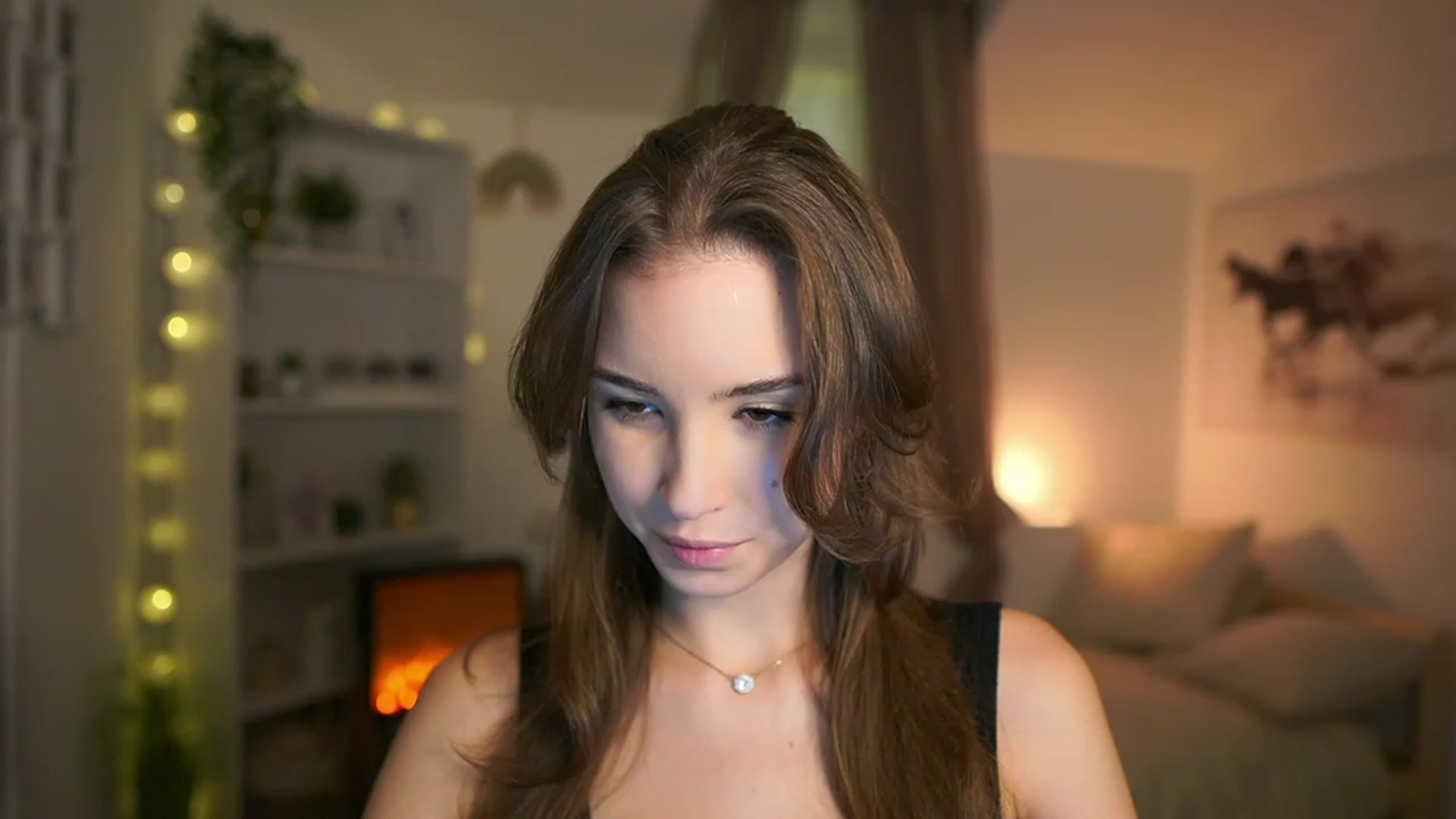 Gallery image thumbnail from Shy_jane's myfreecams stream on, 12/08/2023, 15:20 image 1 of 20
