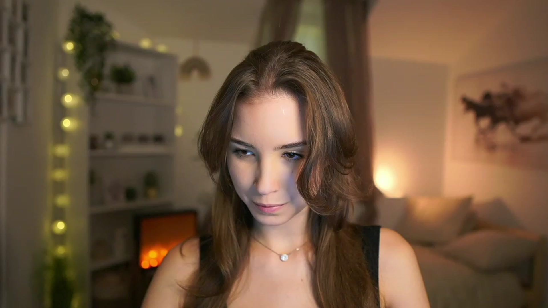 Gallery image thumbnail from Shy_jane's myfreecams stream on, 12/08/2023, 15:20 image 5 of 20