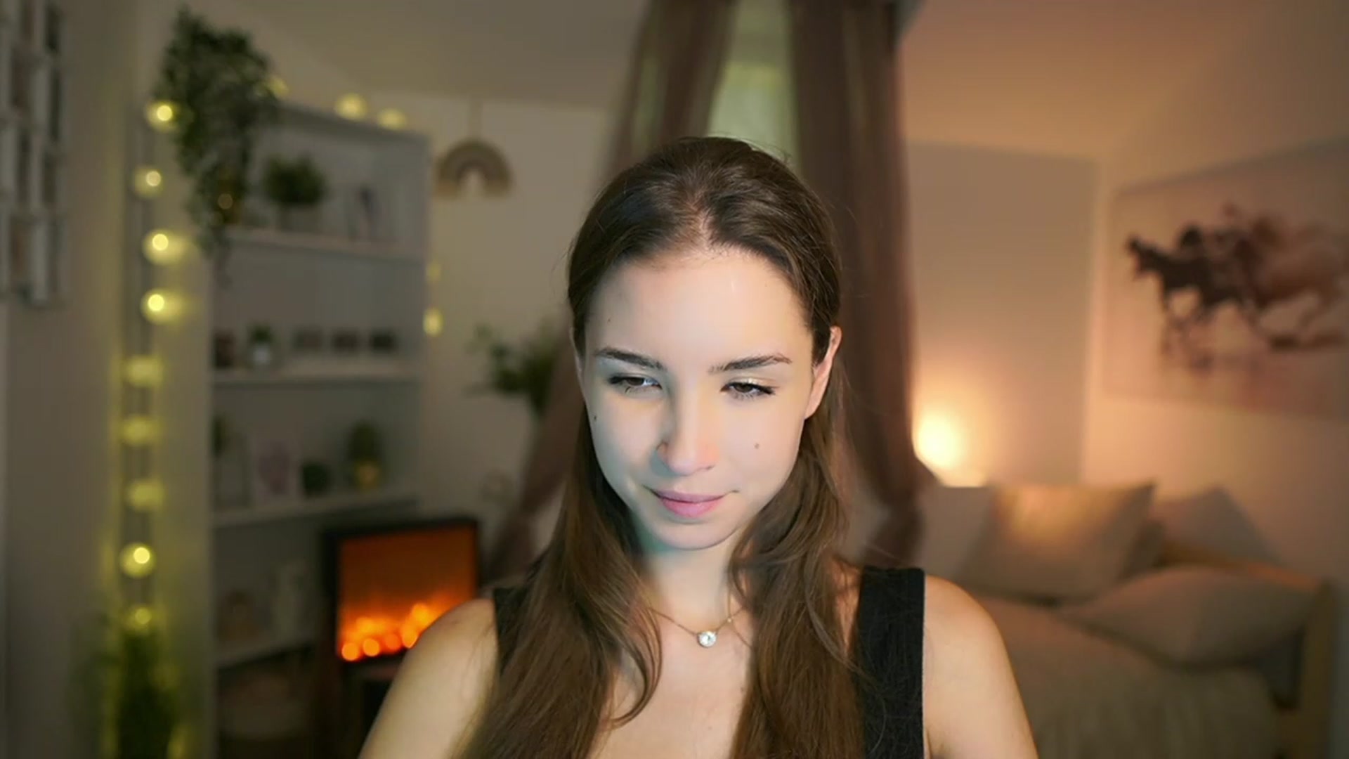 Gallery image thumbnail from Shy_jane's myfreecams stream on, 12/08/2023, 17:57 image 11 of 20