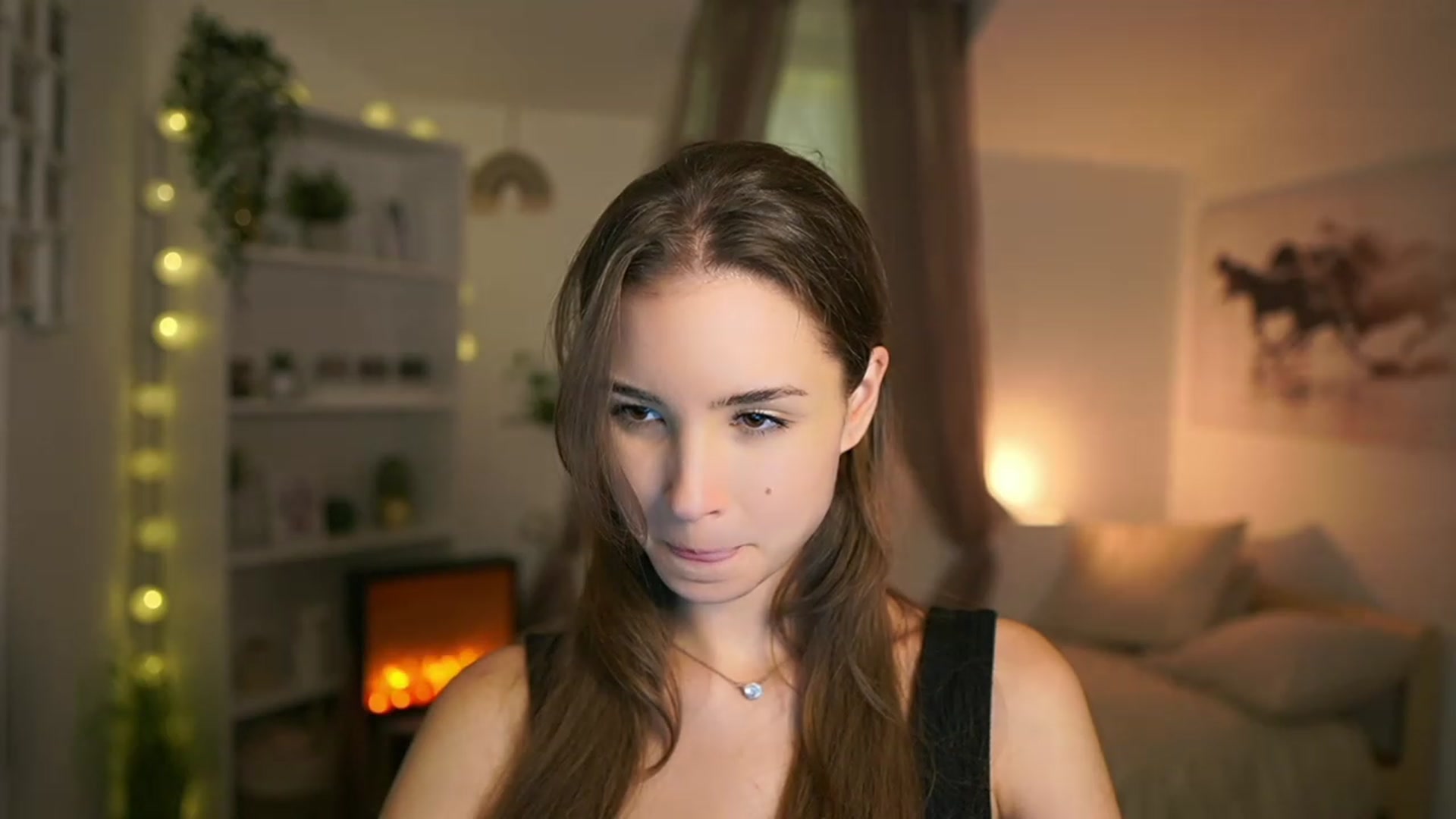 Gallery image thumbnail from Shy_jane's myfreecams stream on, 12/08/2023, 17:57 image 7 of 20