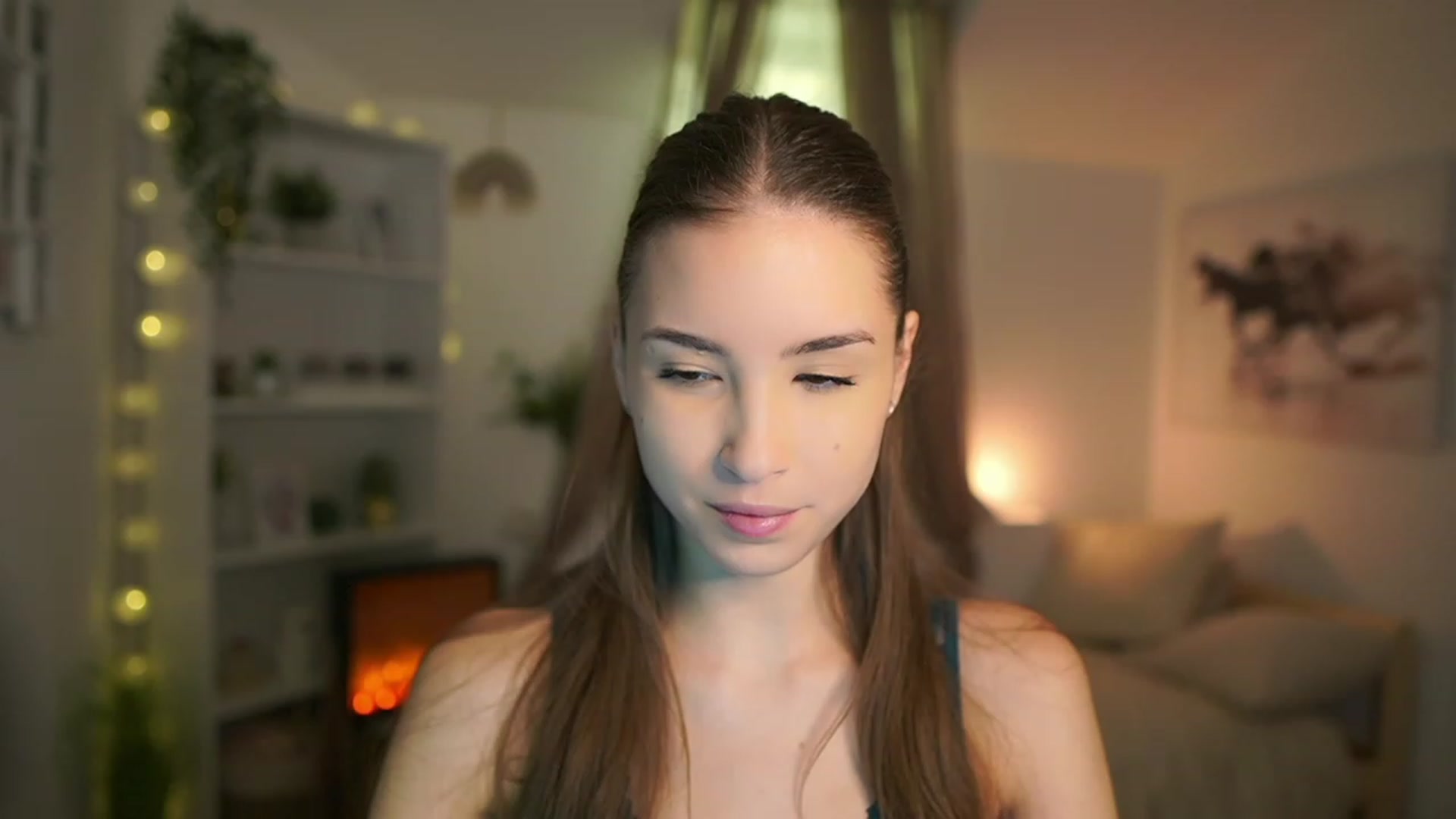 Gallery image thumbnail from Shy_jane's myfreecams stream on, 12/10/2023, 10:27 image 10 of 20
