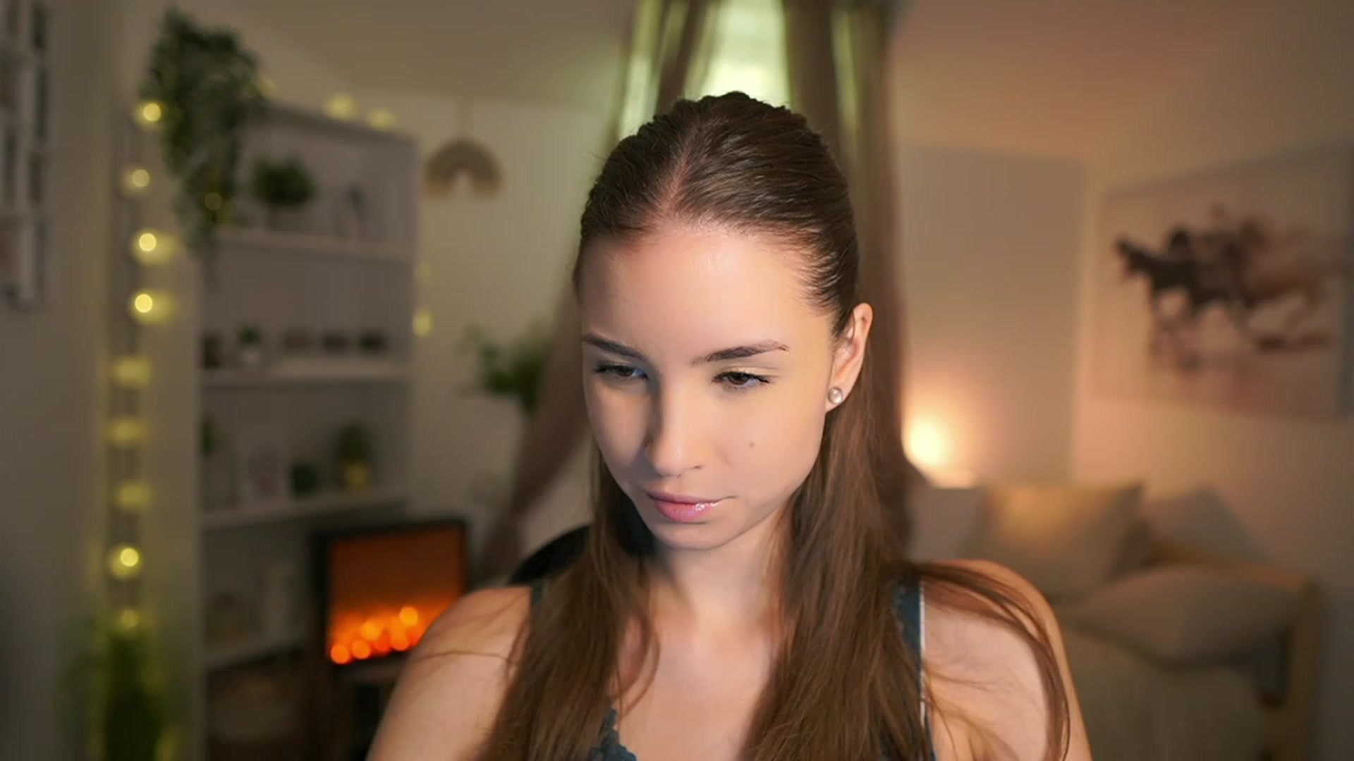Gallery image thumbnail from Shy_jane's myfreecams stream on, 12/10/2023, 12:57 image 1 of 20