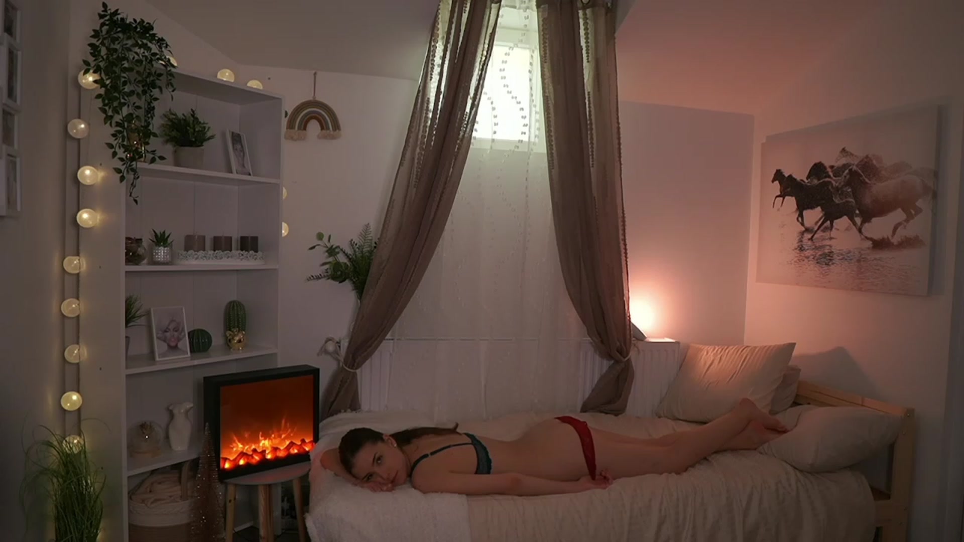 Gallery image thumbnail from Shy_jane's myfreecams stream on, 12/10/2023, 14:48 image 19 of 20