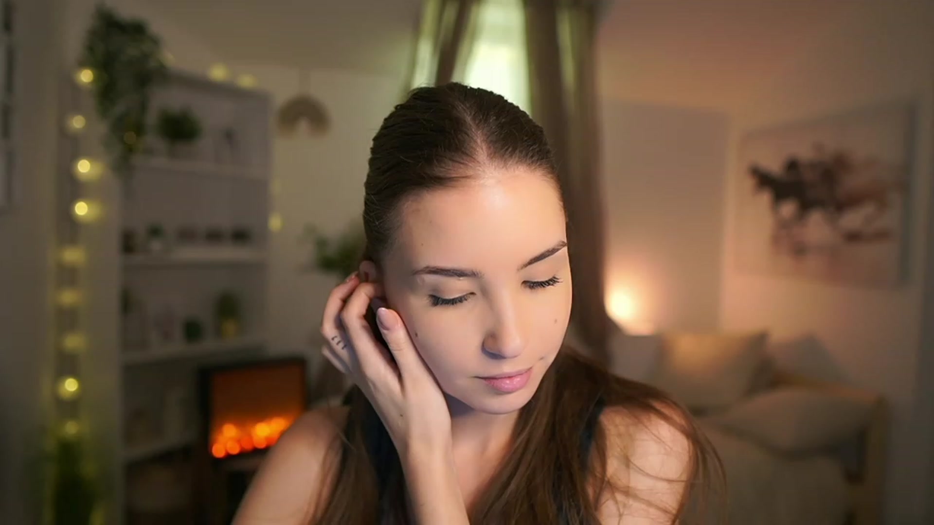 Gallery image thumbnail from Shy_jane's myfreecams stream on, 12/10/2023, 14:48 image 9 of 20