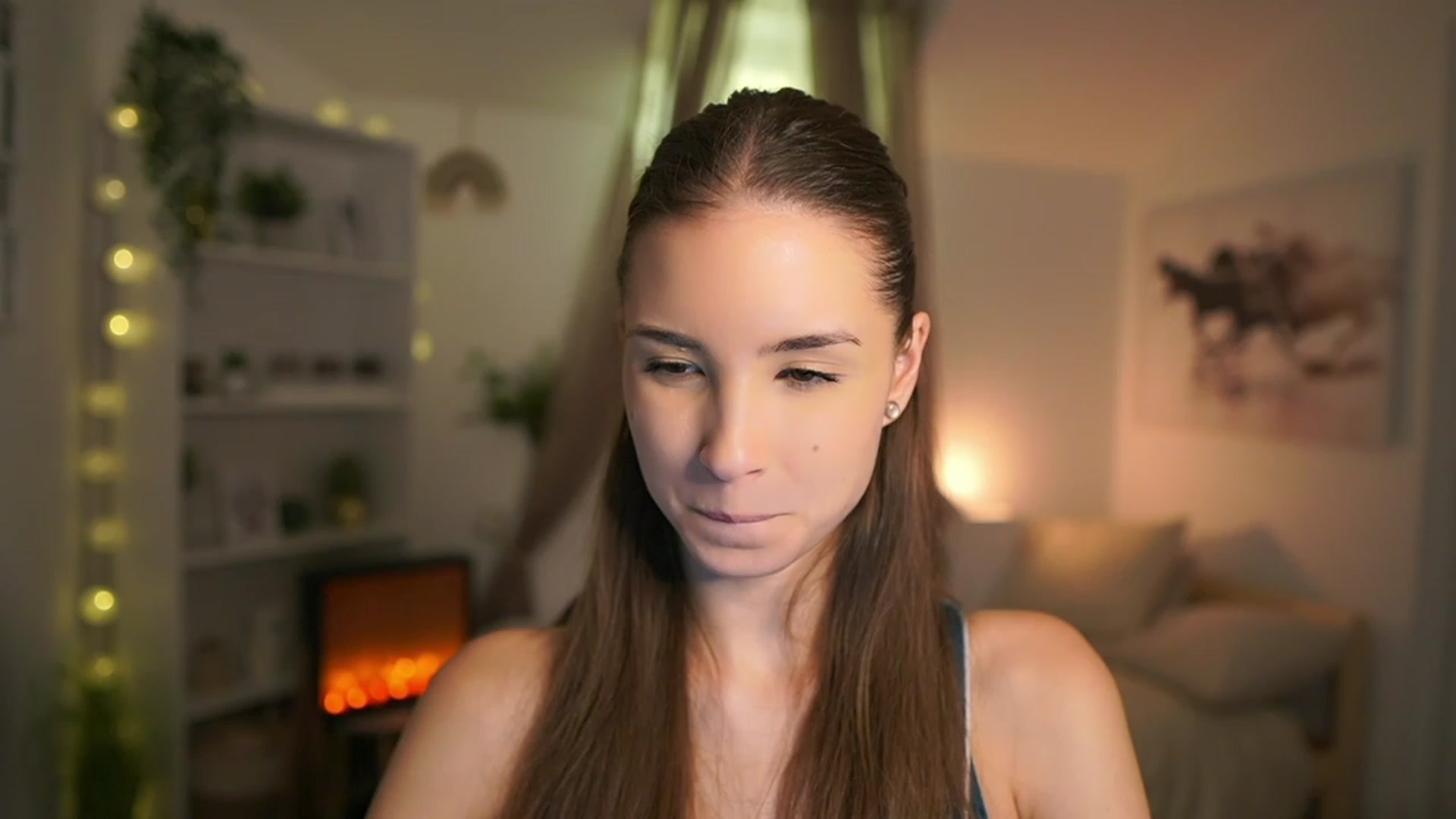 Gallery image thumbnail from Shy_jane's myfreecams stream on, 12/10/2023, 17:24 image 7 of 20