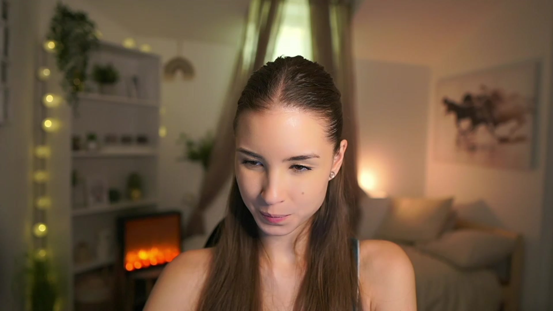 Gallery image thumbnail from Shy_jane's myfreecams stream on, 12/10/2023, 17:24 image 3 of 20