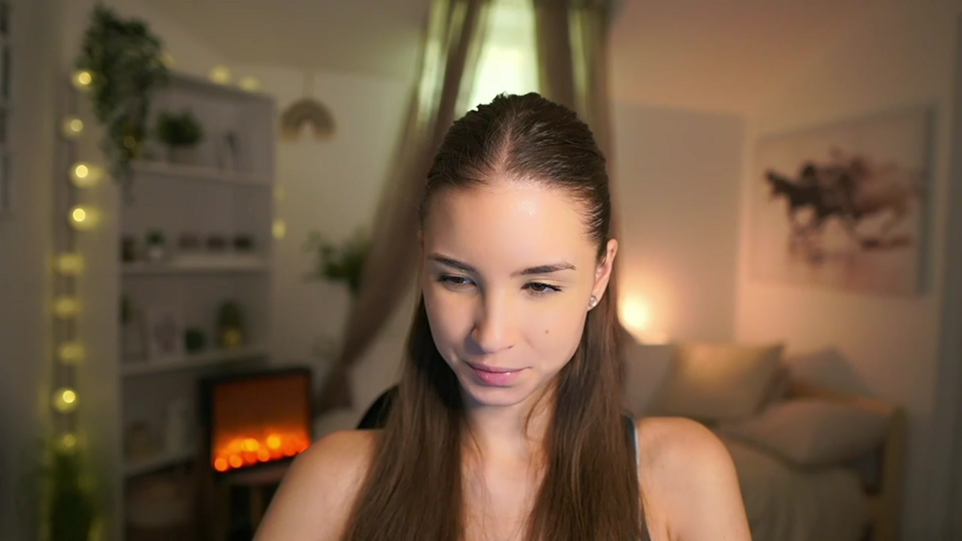 Gallery image thumbnail from Shy_jane's myfreecams stream on, 12/10/2023, 17:24 image 5 of 20