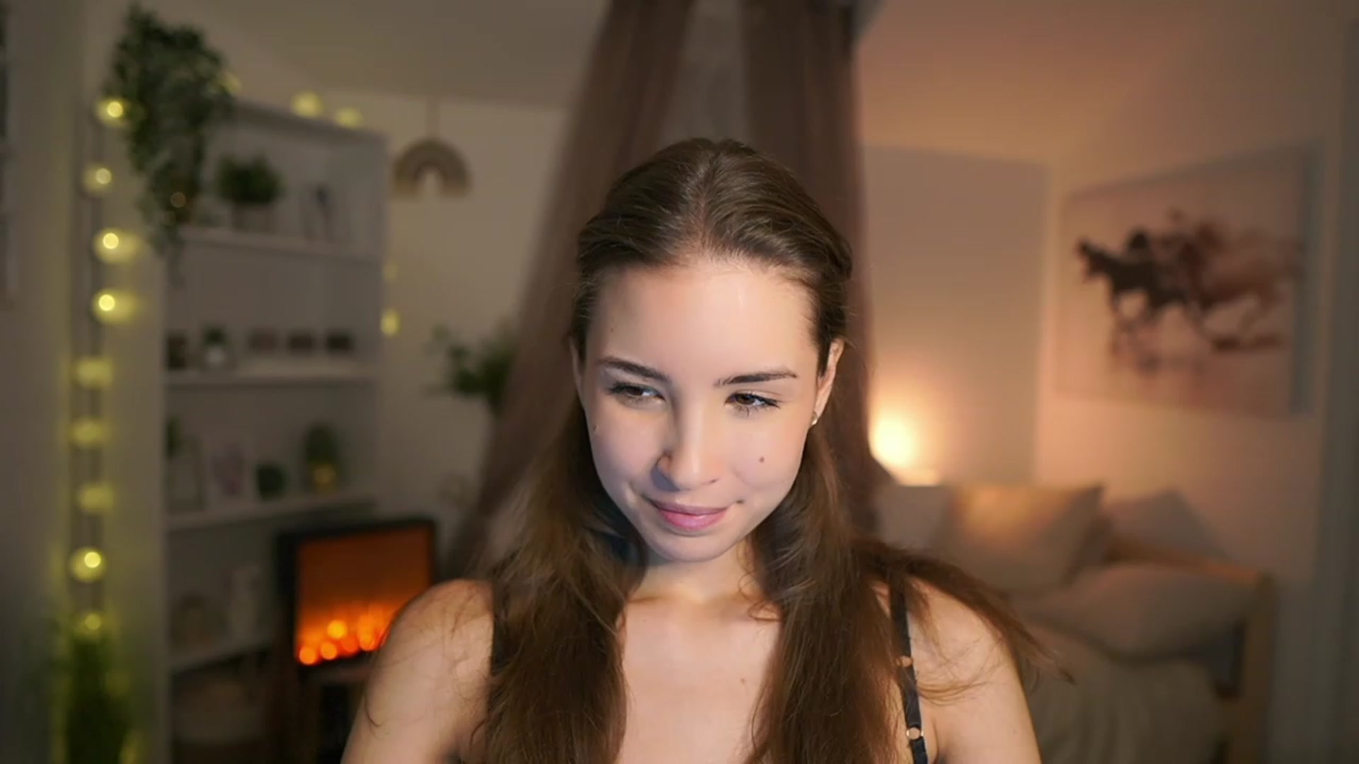 Gallery image thumbnail from Shy_jane's myfreecams stream on, 12/11/2023, 15:26 image 15 of 20