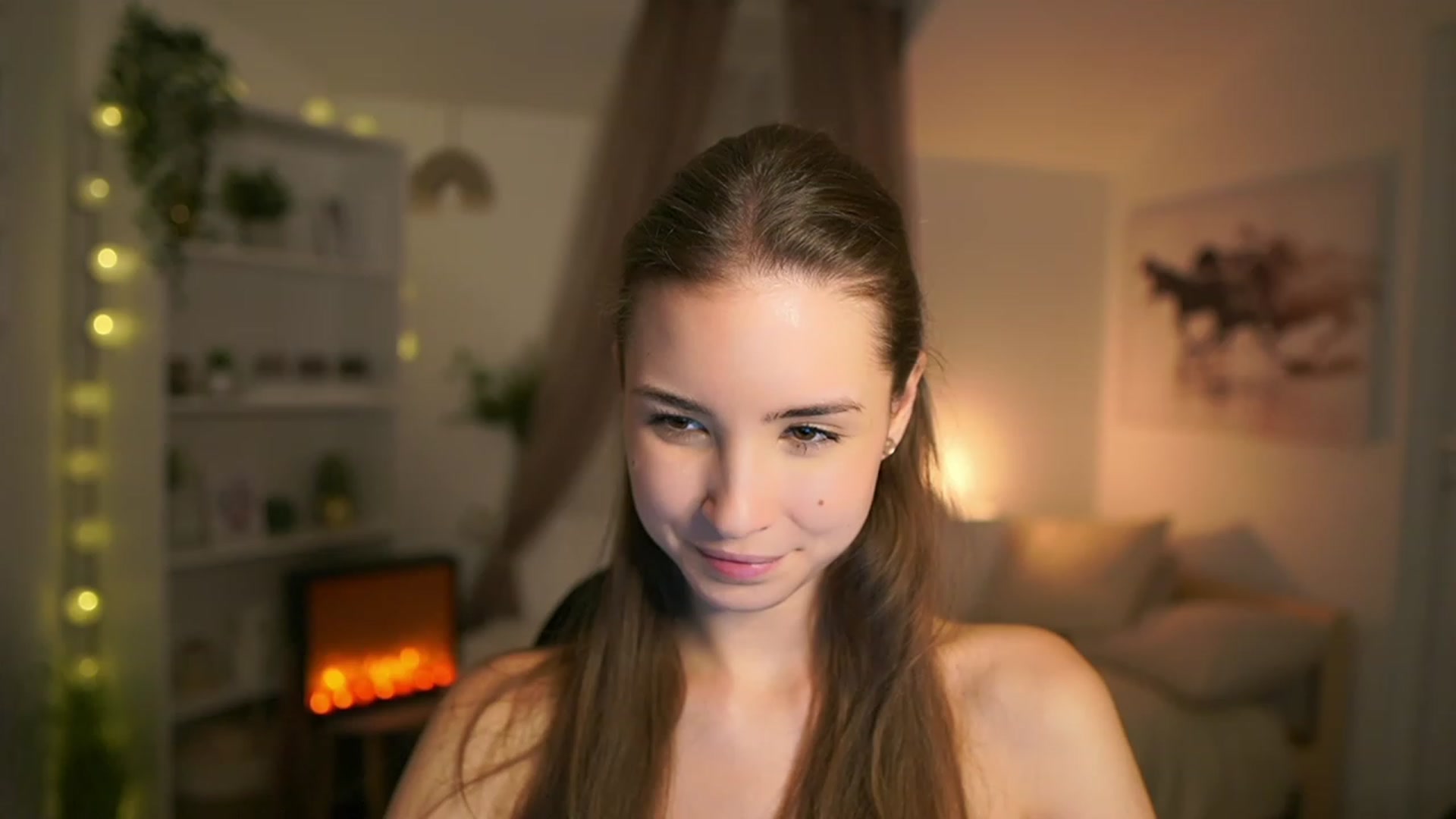 Gallery image thumbnail from Shy_jane's myfreecams stream on, 12/11/2023, 17:41 image 1 of 20
