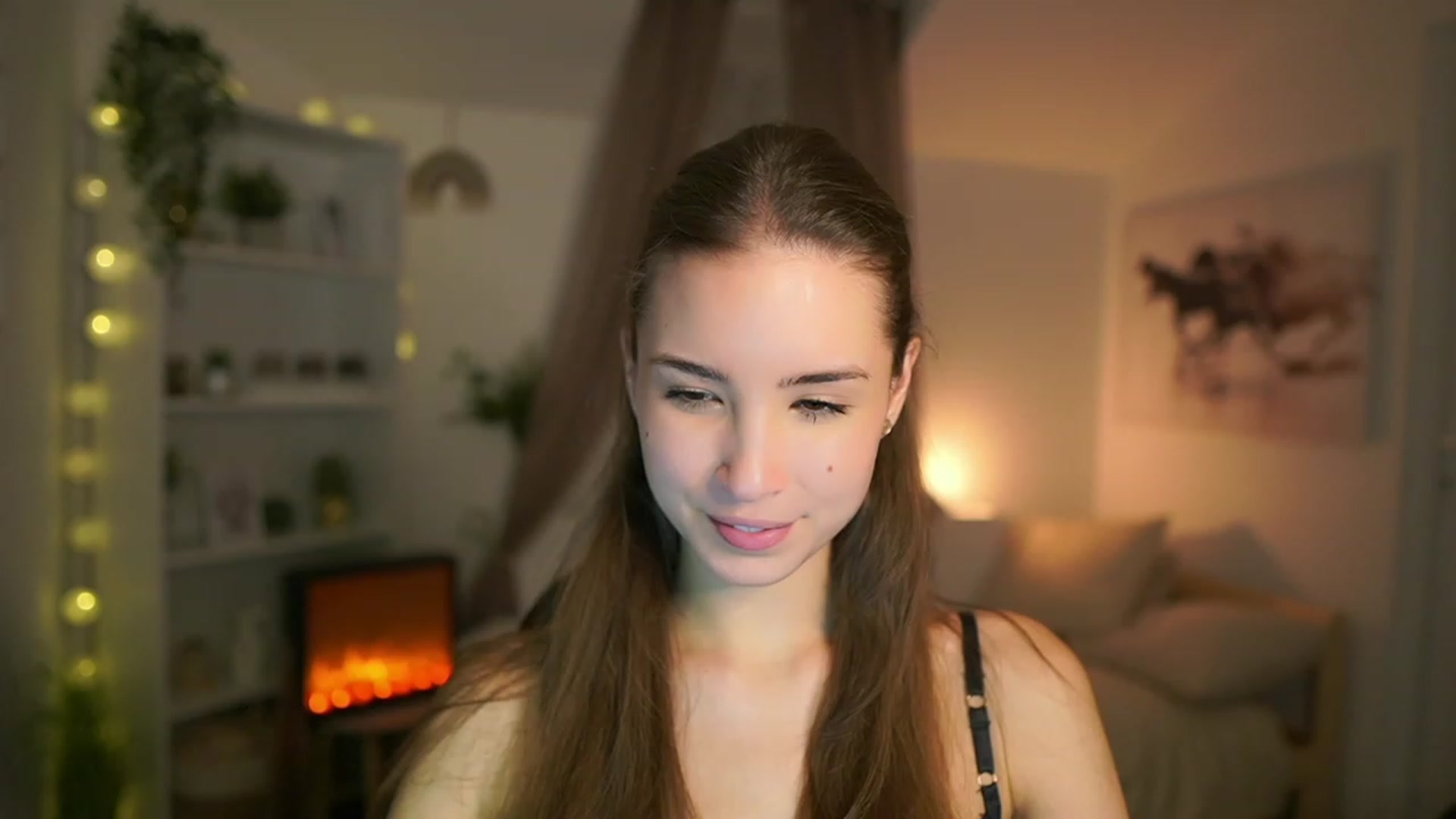 Gallery image thumbnail from Shy_jane's myfreecams stream on, 12/11/2023, 18:46 image 14 of 20