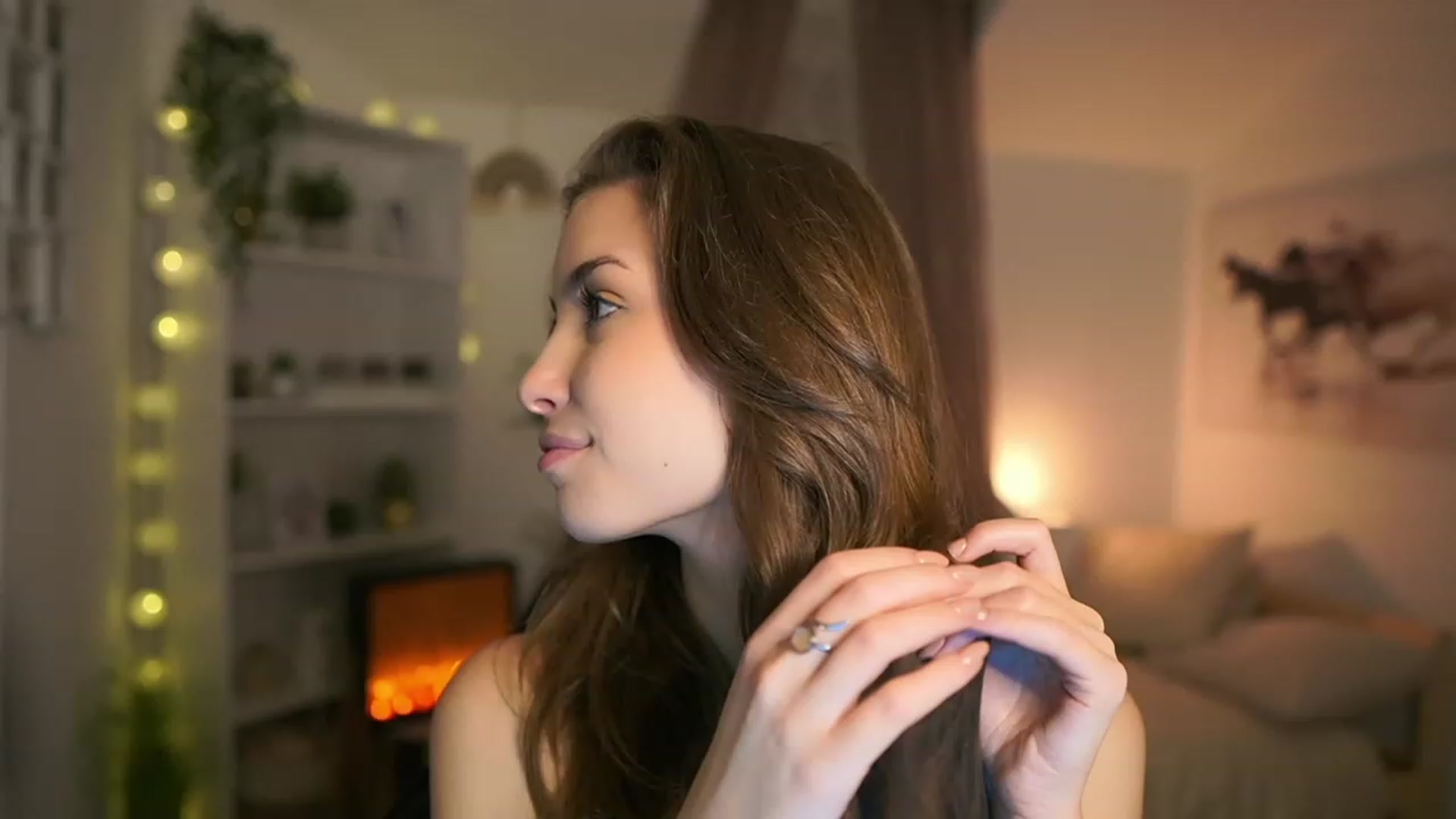 Gallery image thumbnail from Shy_jane's myfreecams stream on, 12/12/2023, 11:25 image 4 of 20