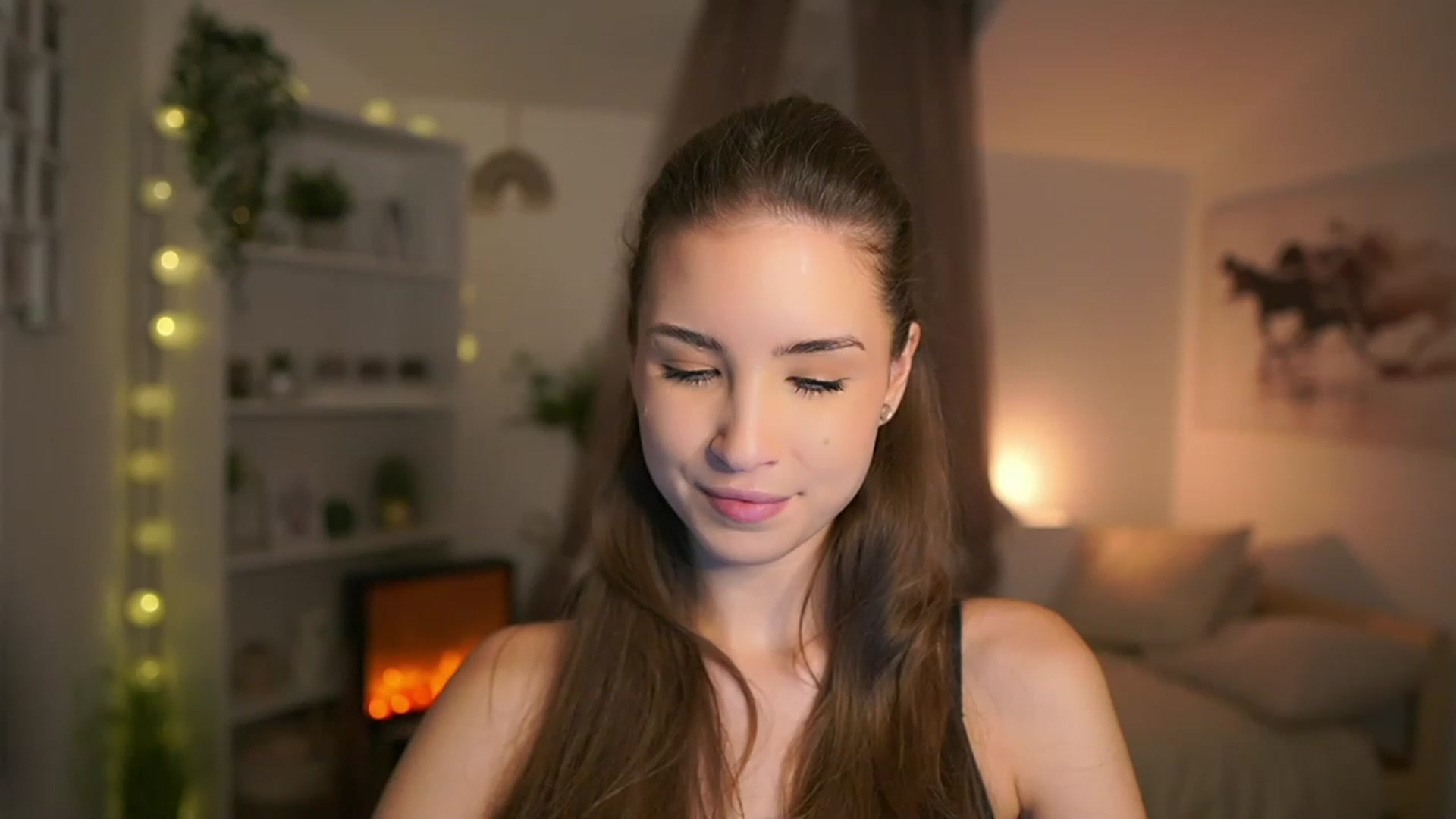 Gallery image thumbnail from Shy_jane's myfreecams stream on, 12/12/2023, 12:46 image 13 of 20