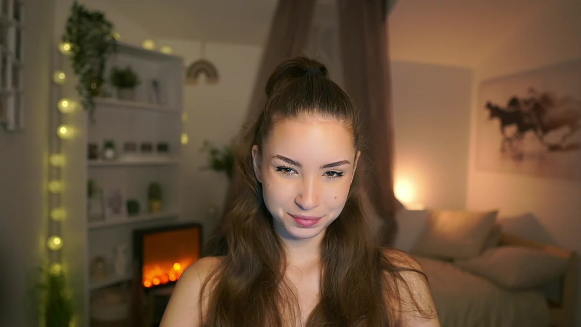 Gallery image thumbnail from Shy_jane's myfreecams stream on, 12/17/2023, 10:24 image 4 of 20