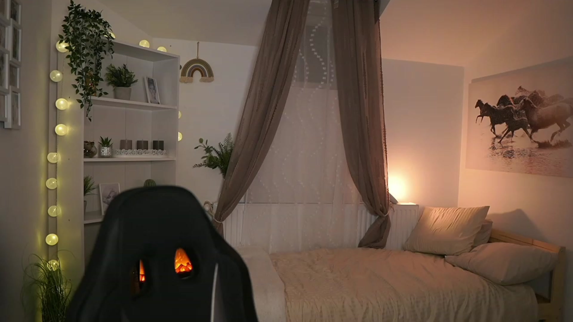 Gallery image thumbnail from Shy_jane's myfreecams stream on, 12/17/2023, 10:24 image 13 of 20