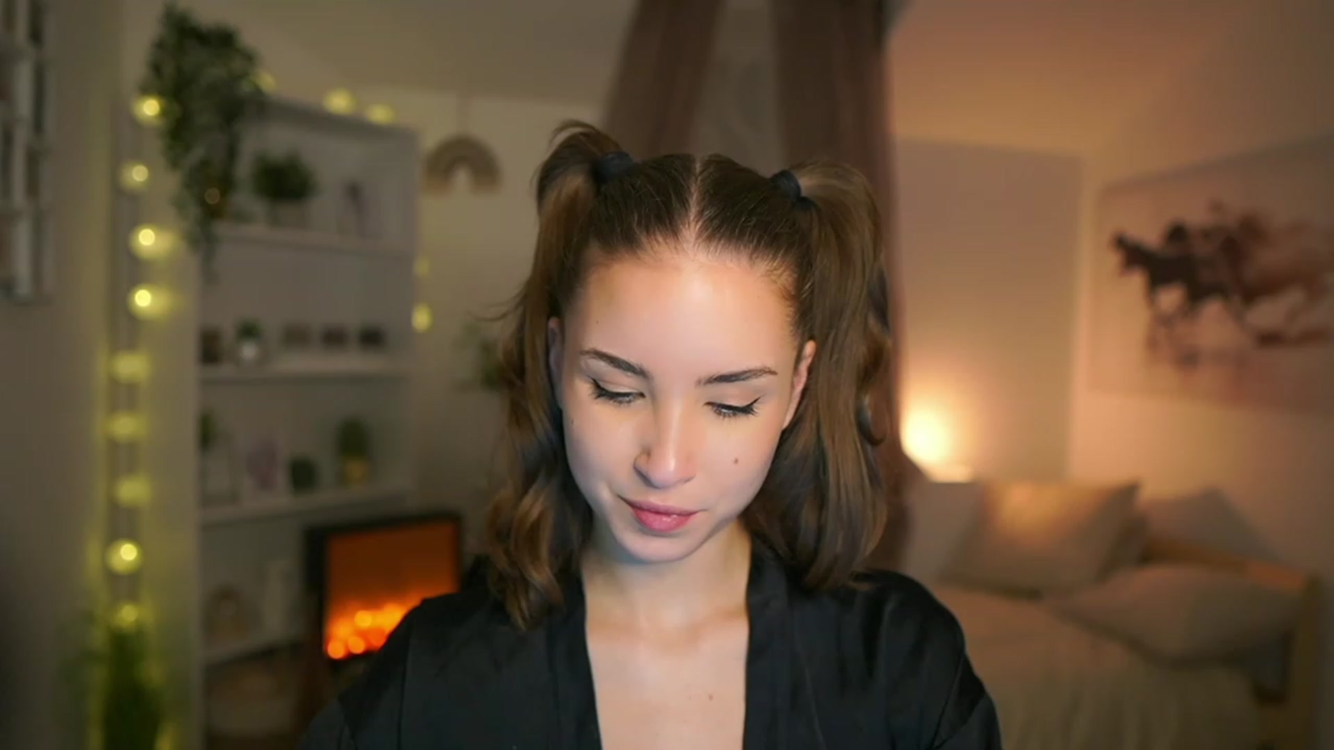 Gallery image thumbnail from Shy_jane's myfreecams stream on, 12/17/2023, 16:11 image 7 of 20