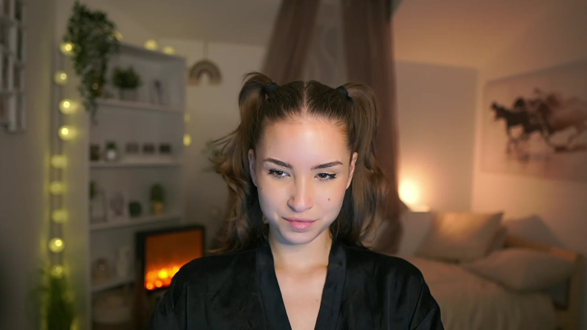 Gallery image thumbnail from Shy_jane's myfreecams stream on, 12/17/2023, 18:14 image 6 of 20