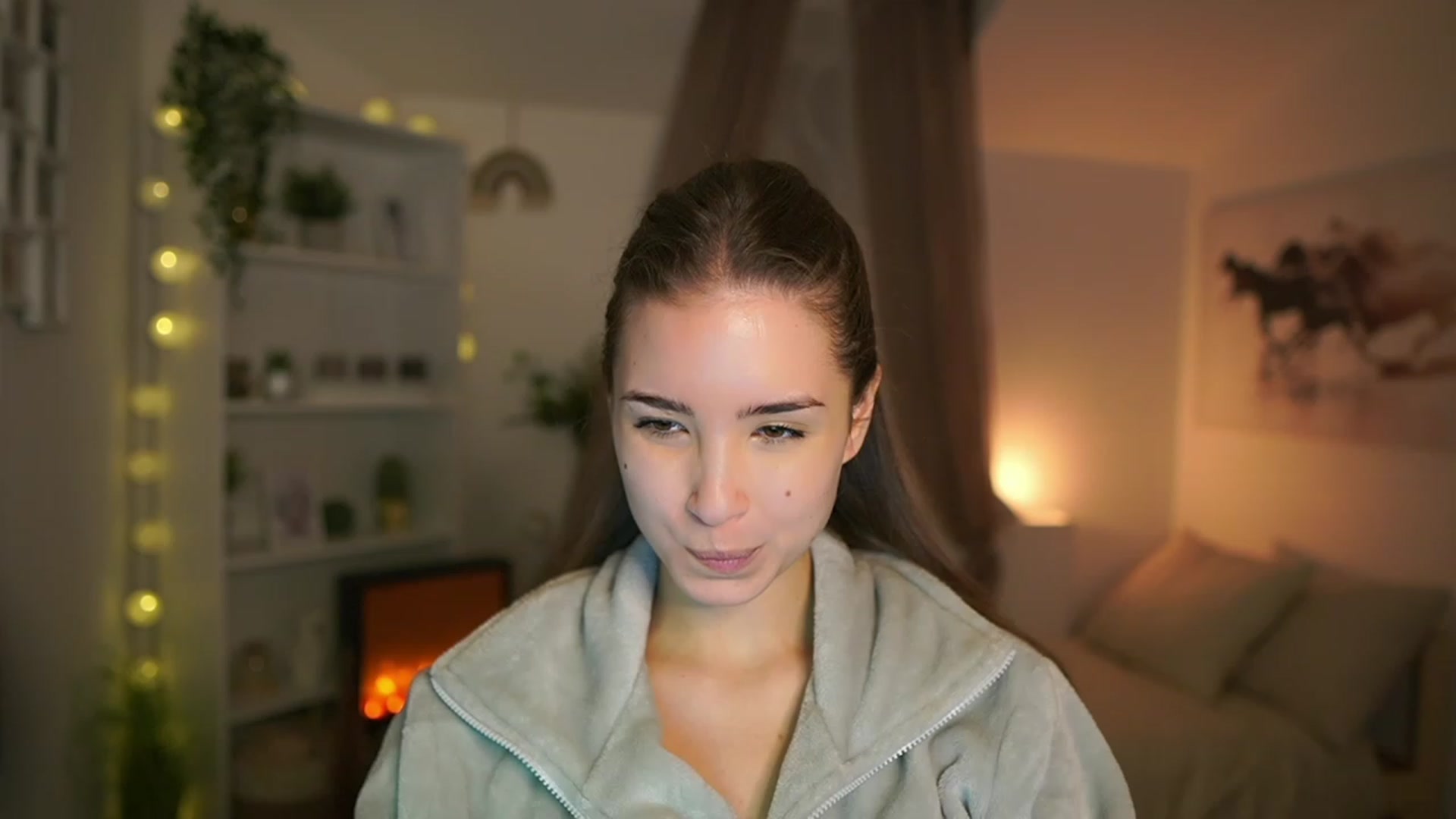 Gallery image thumbnail from Shy_jane's myfreecams stream on, 12/19/2023, 12:20 image 5 of 20
