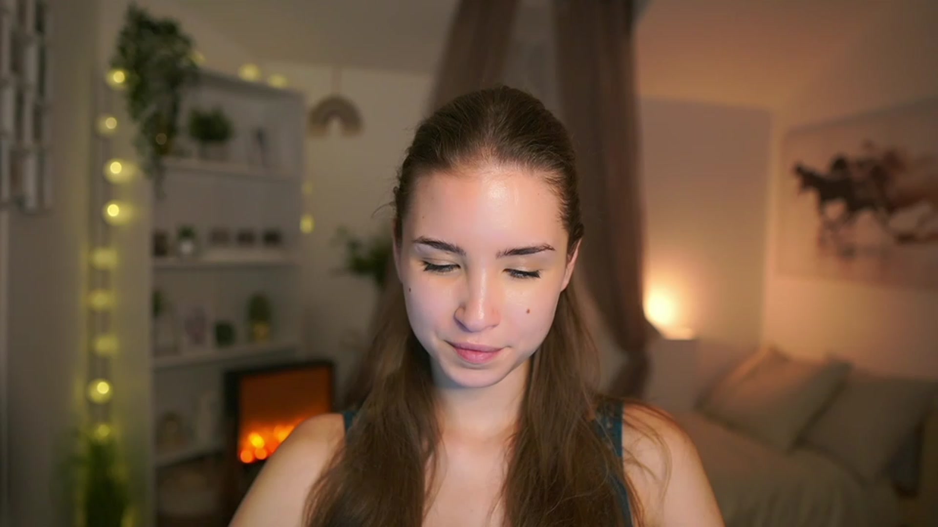 Gallery image thumbnail from Shy_jane's myfreecams stream on, 12/19/2023, 17:51 image 9 of 20