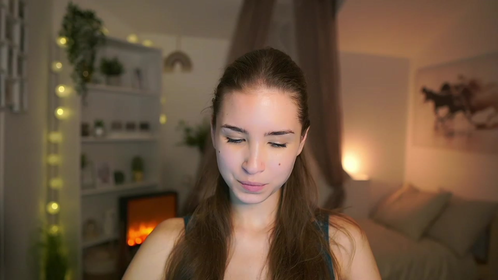 Gallery image thumbnail from Shy_jane's myfreecams stream on, 12/19/2023, 17:51 image 4 of 20